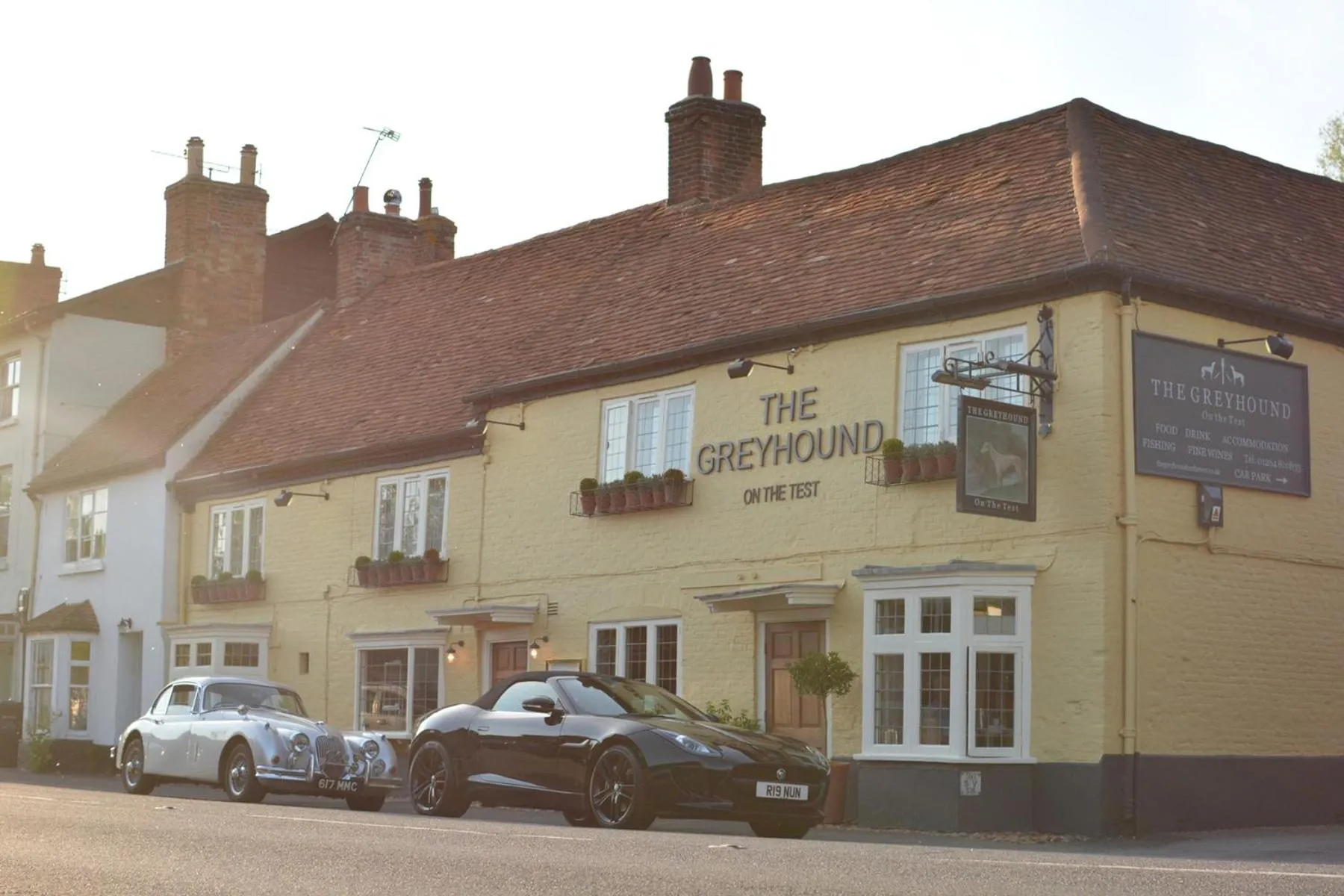 The Greyhound on the Test Hotel