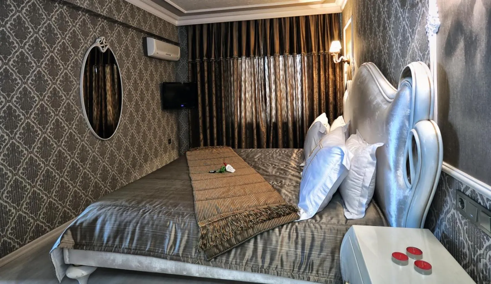 Bed in Grand Atakum Hotel