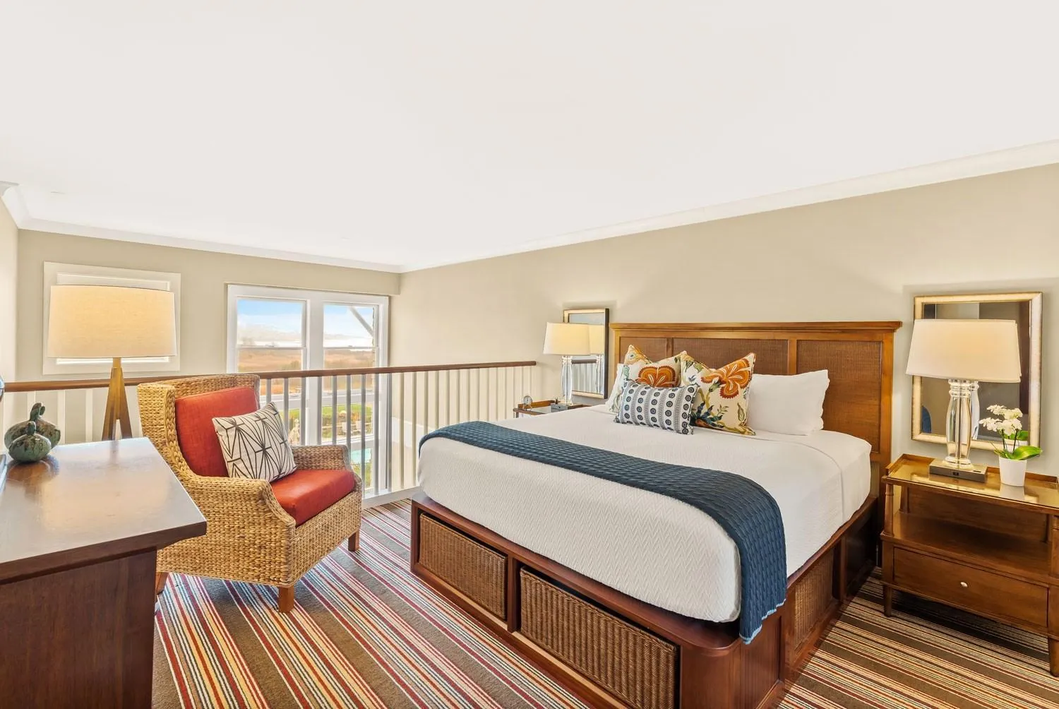 Bedroom, Bed in Inn By the Sea