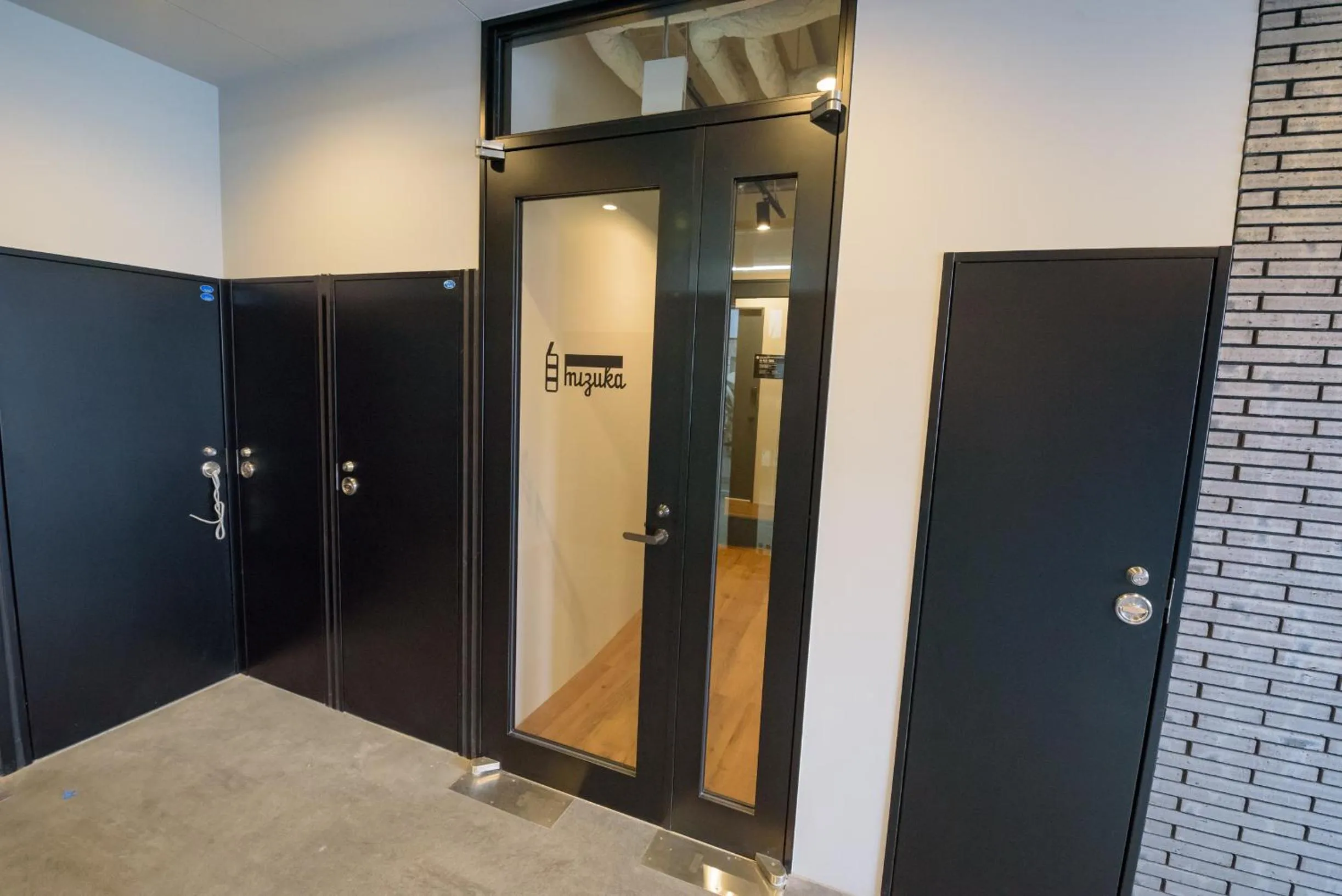 Facade/entrance in mizuka Imaizumi 1 - unmanned hotel -