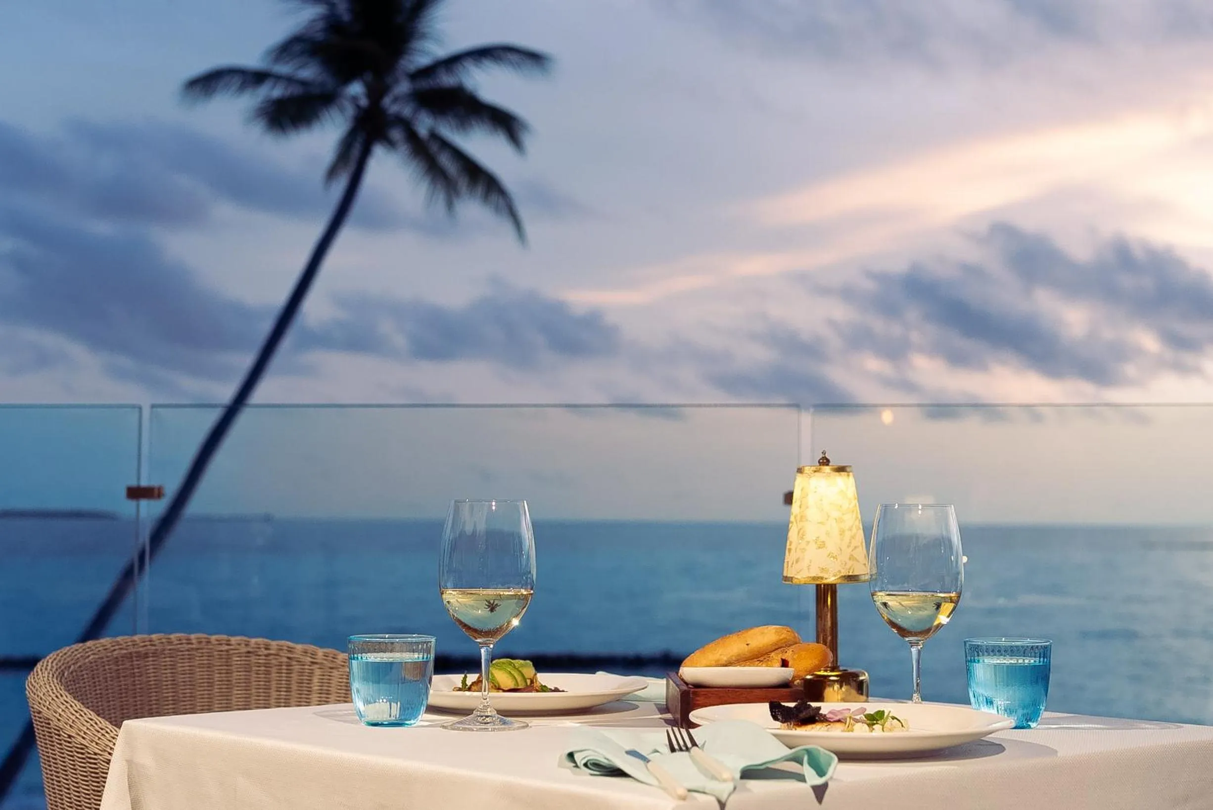 Restaurant/places to eat in Baglioni Resort Maldives - Luxury All Inclusive