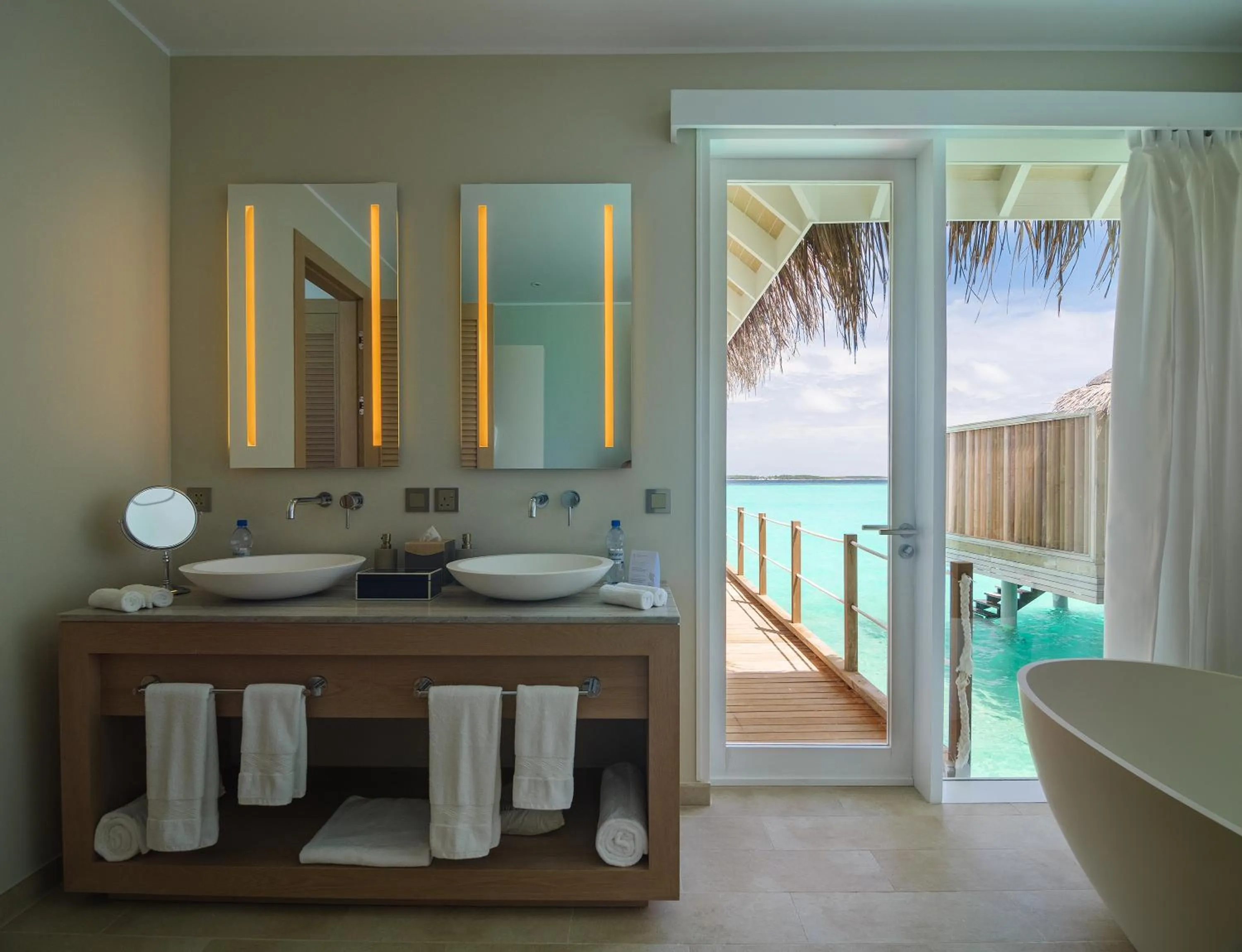 Bathroom in Baglioni Resort Maldives - Luxury All Inclusive