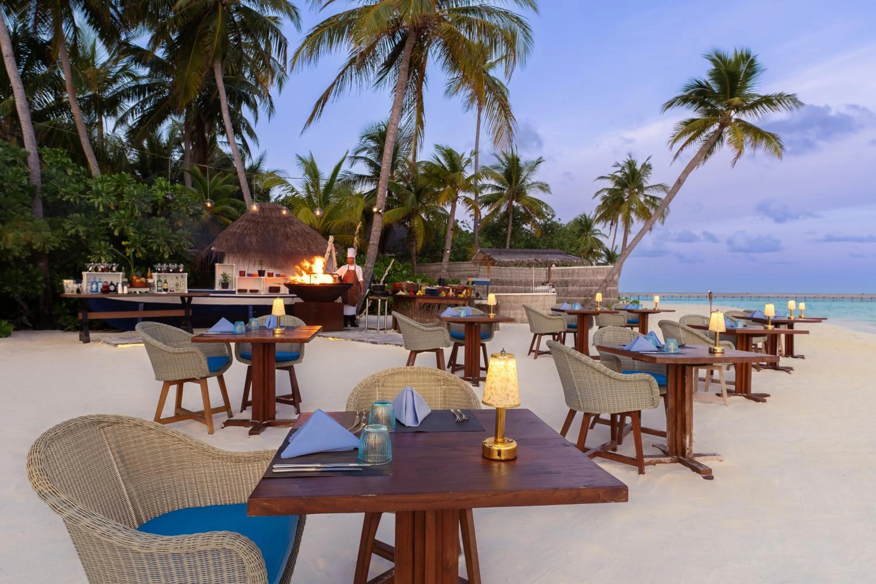 Restaurant/places to eat in Baglioni Resort Maldives - Luxury All Inclusive