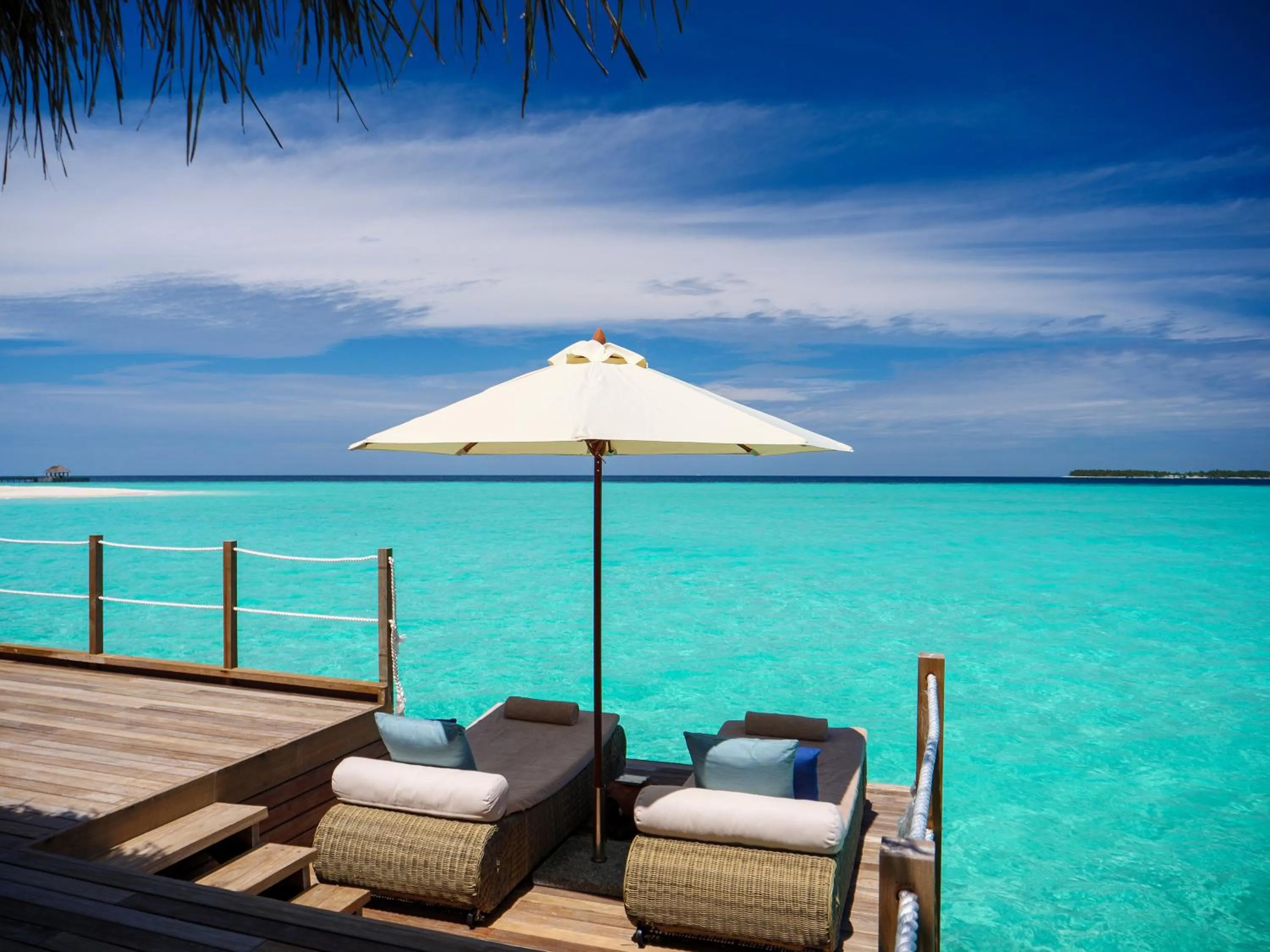 Day in Baglioni Resort Maldives - Luxury All Inclusive