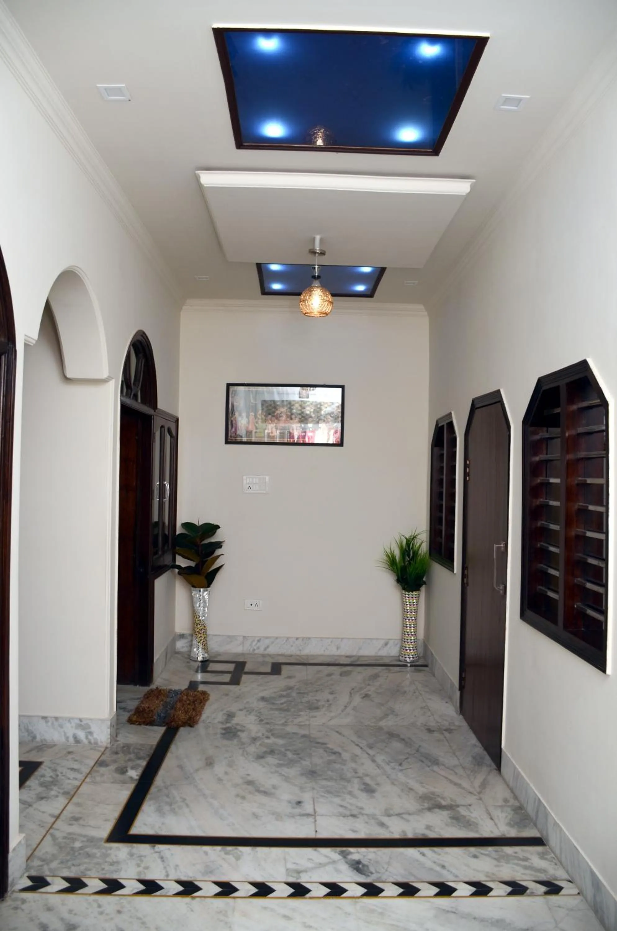 Taj Square A luxurious family homestay