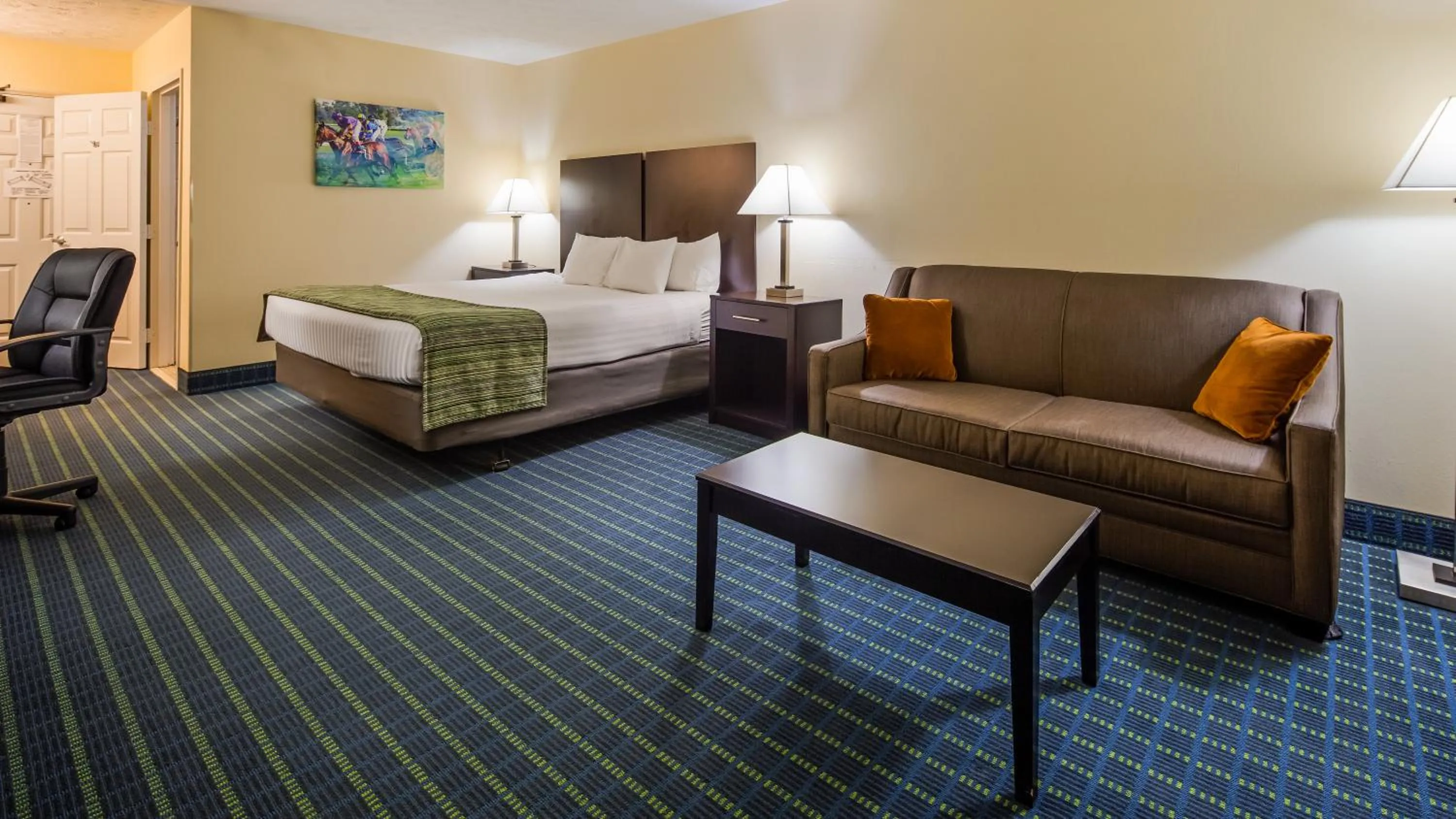 Bedroom, Bed in Best Western Parkside Inn