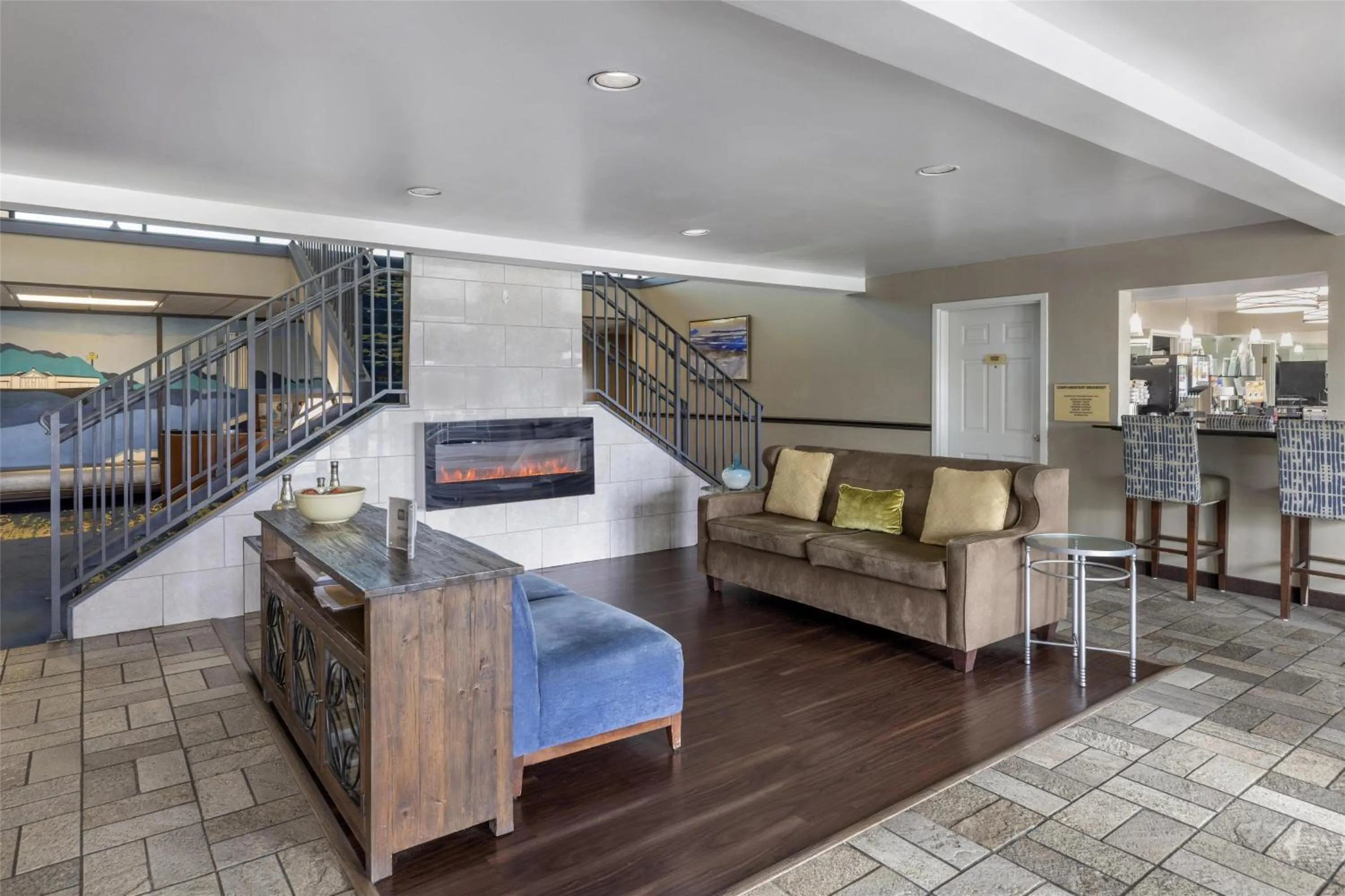 Lobby or reception in Best Western Parkside Inn