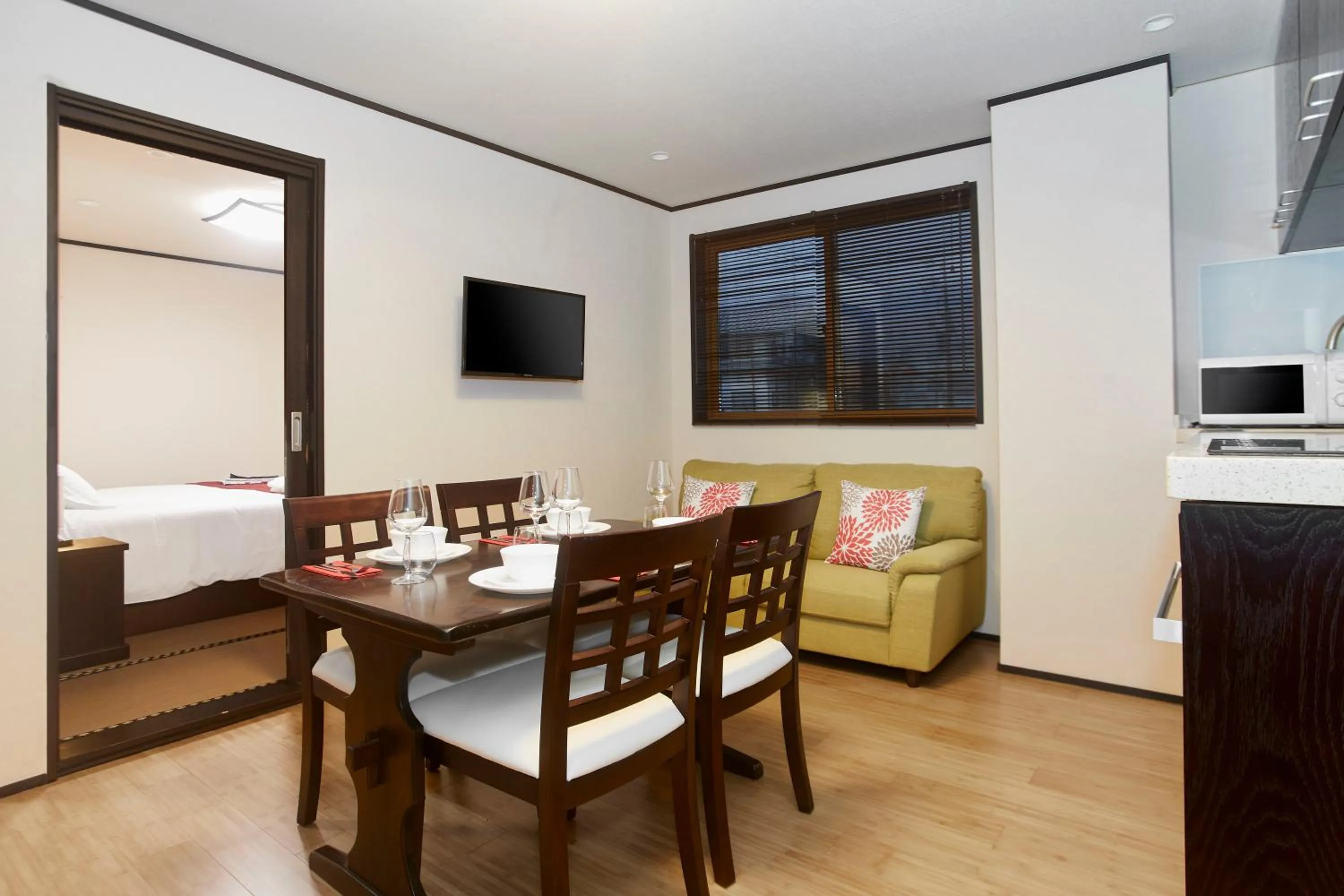 TV and multimedia in The Address Akakura