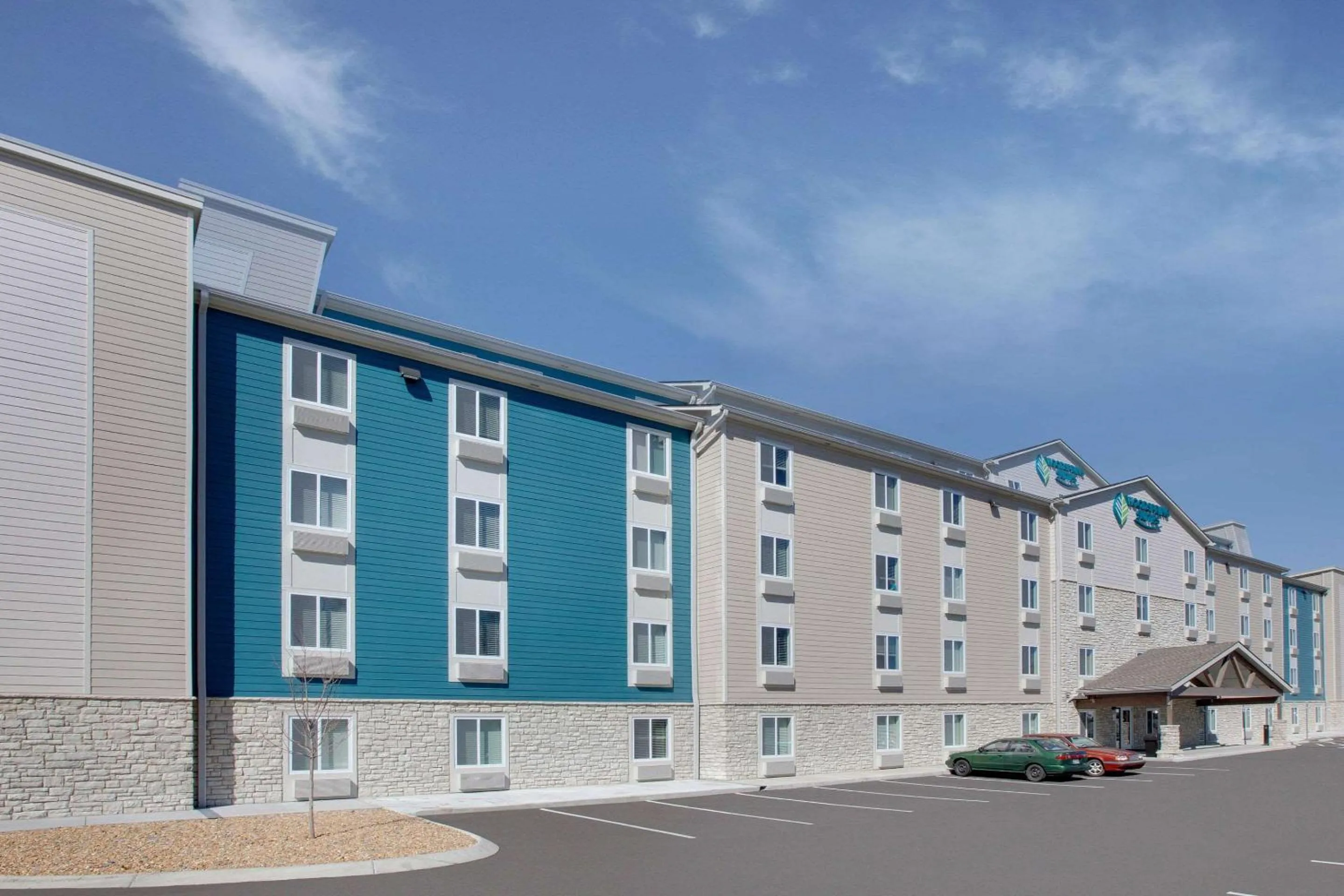 Property building in WoodSpring Suites Nashville near Rivergate