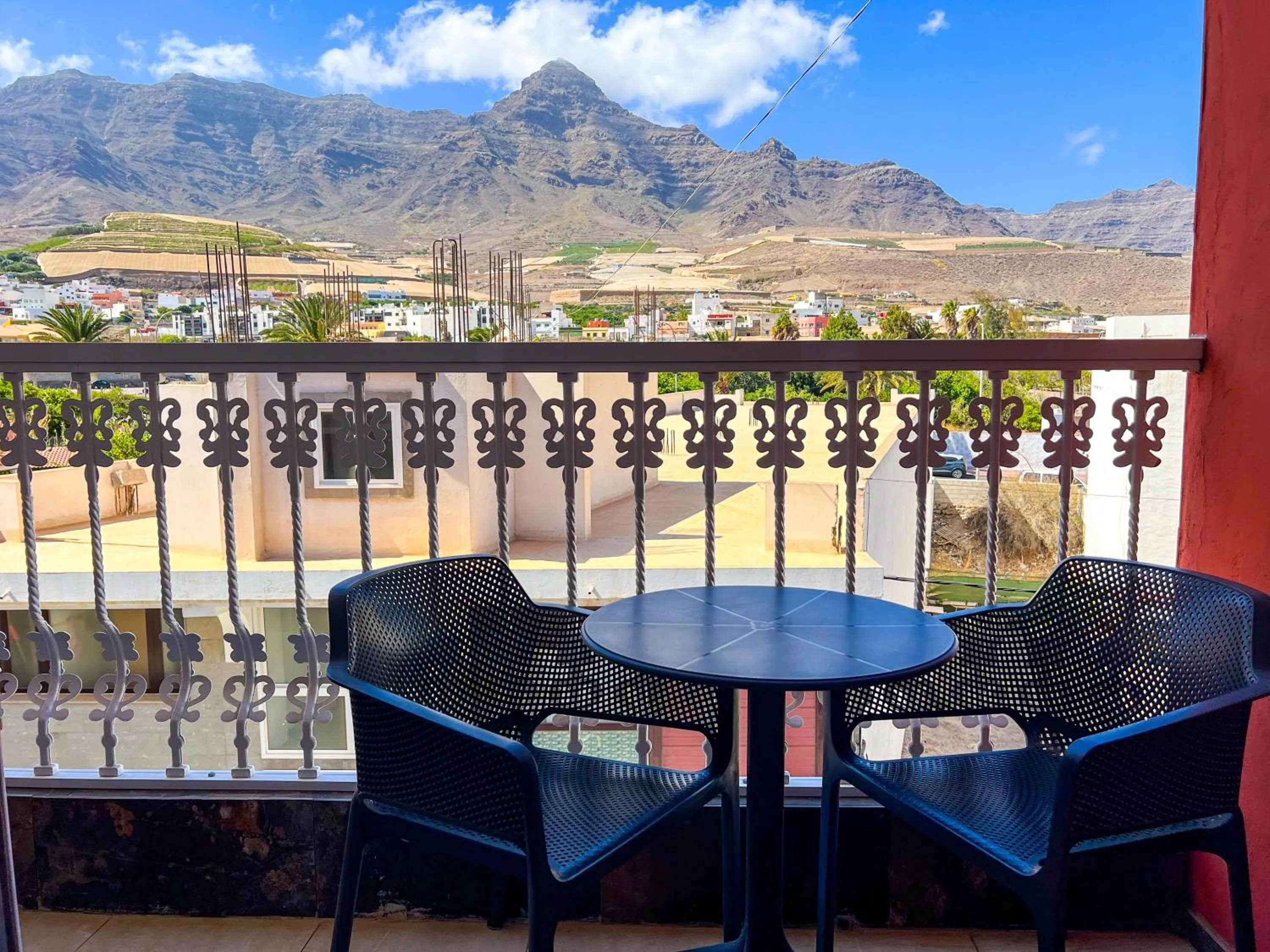 Balcony/Terrace in Hotel La Aldea Suites