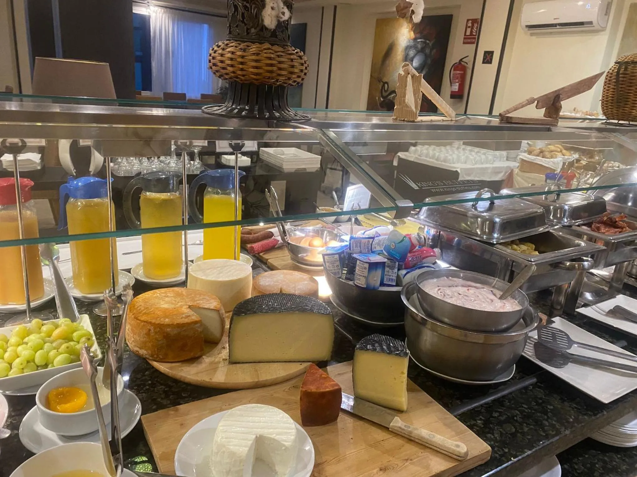 Breakfast in Hotel La Aldea Suites