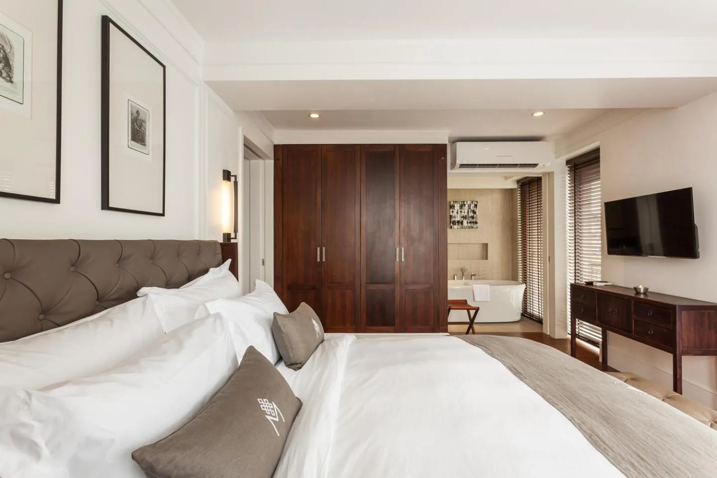 Bedroom, Bed in Marine Beach Hotel Pattaya - SHA Plus