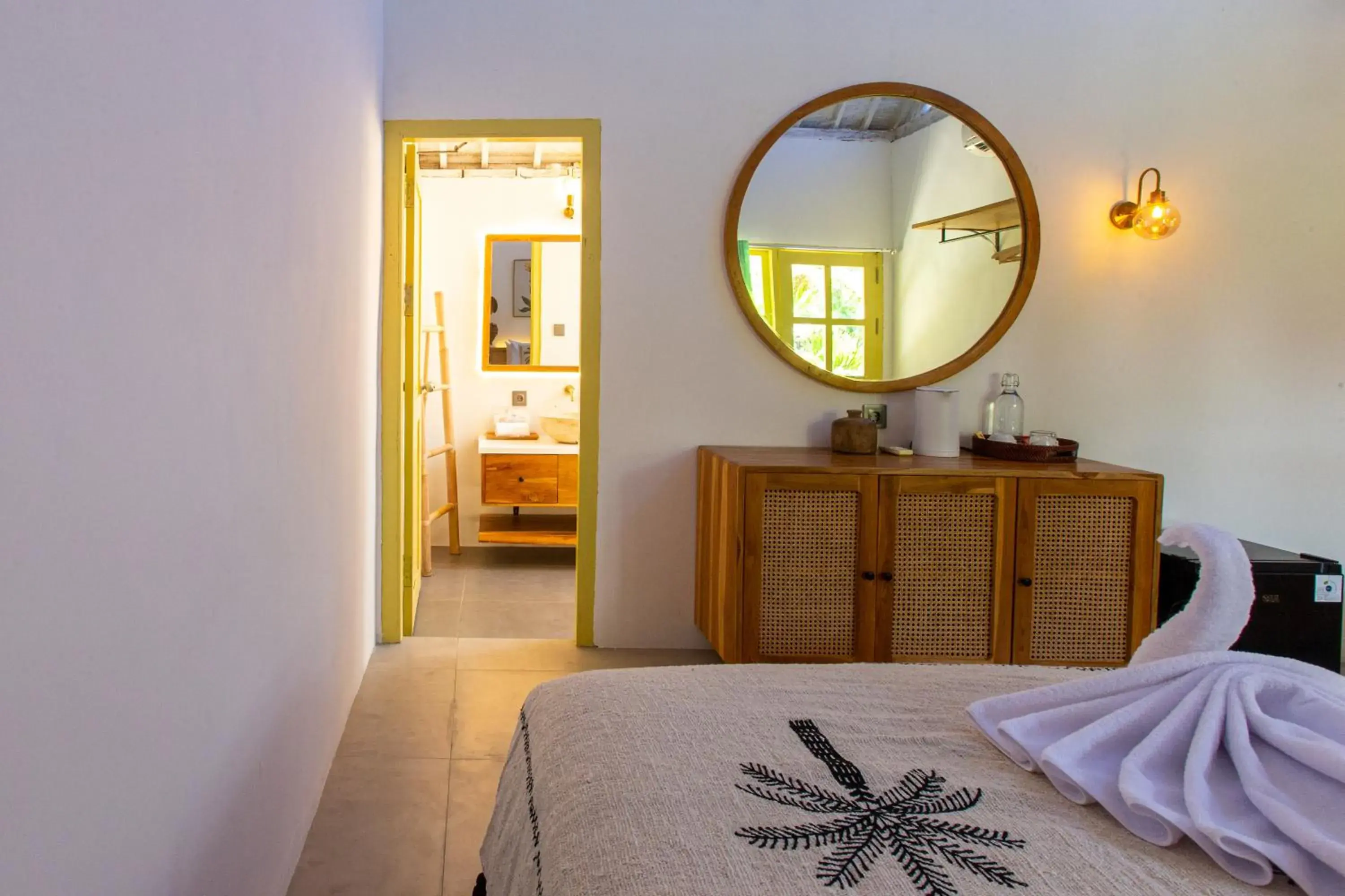 Superior Double Room in La Roja Bungalows Superior Double Room in La Roja Bungalows