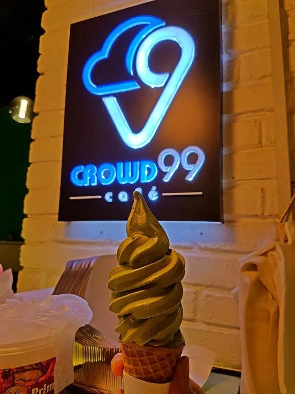 Restaurant/places to eat in Hello Kitty Signature Suite