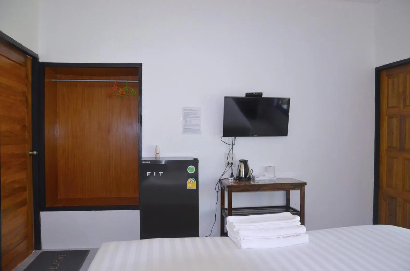 Bed in Nok Chan Mee Na