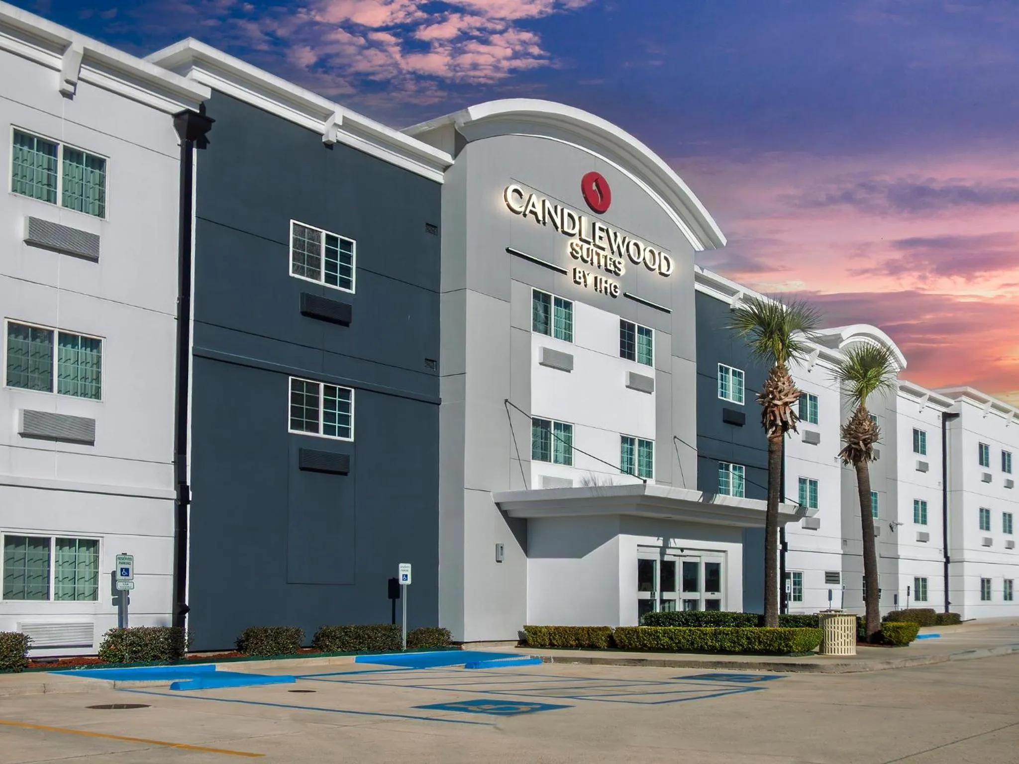 Property building in Candlewood Suites Avondale-New Orleans by IHG