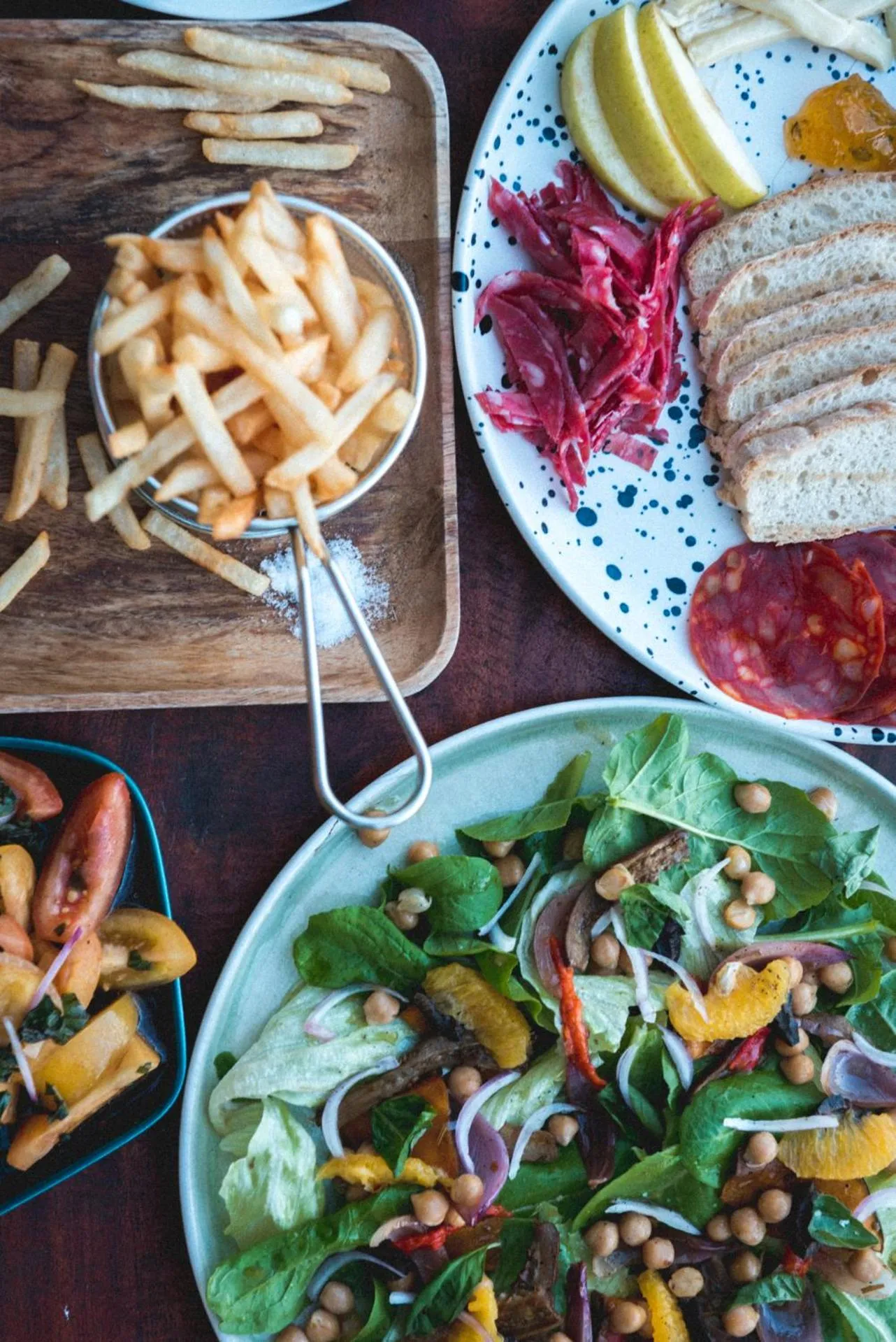 Restaurant/places to eat in Soultribe Beach Retreat