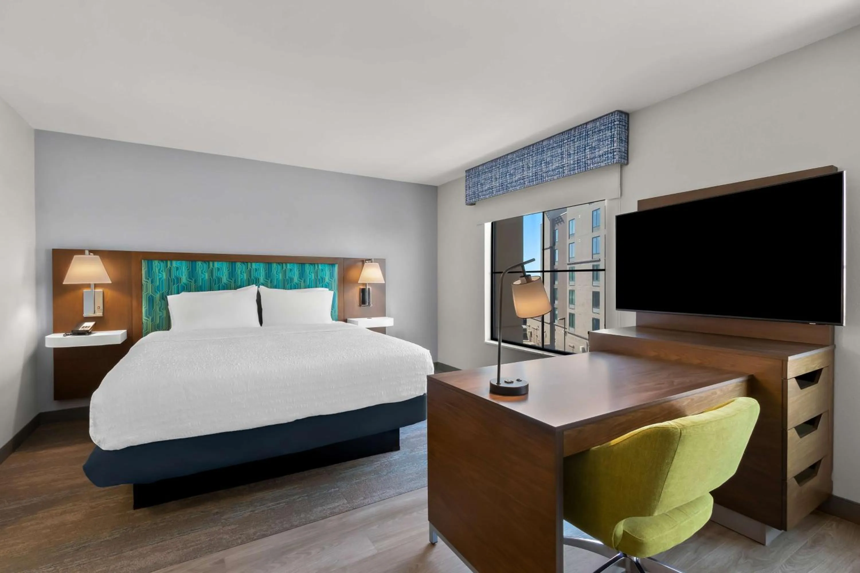 Bedroom, Bed in Hampton Inn & Suites Phoenix/Gilbert