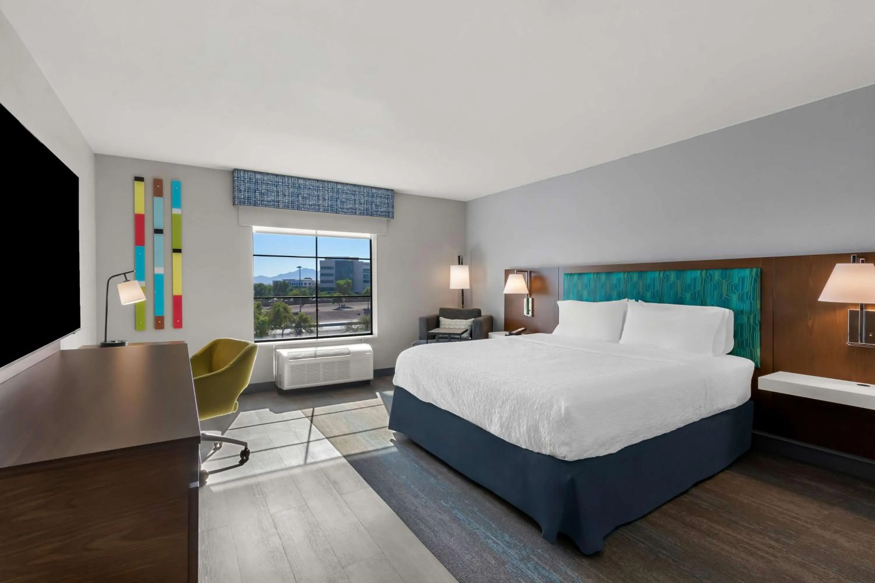 Bed in Hampton Inn & Suites Phoenix/Gilbert