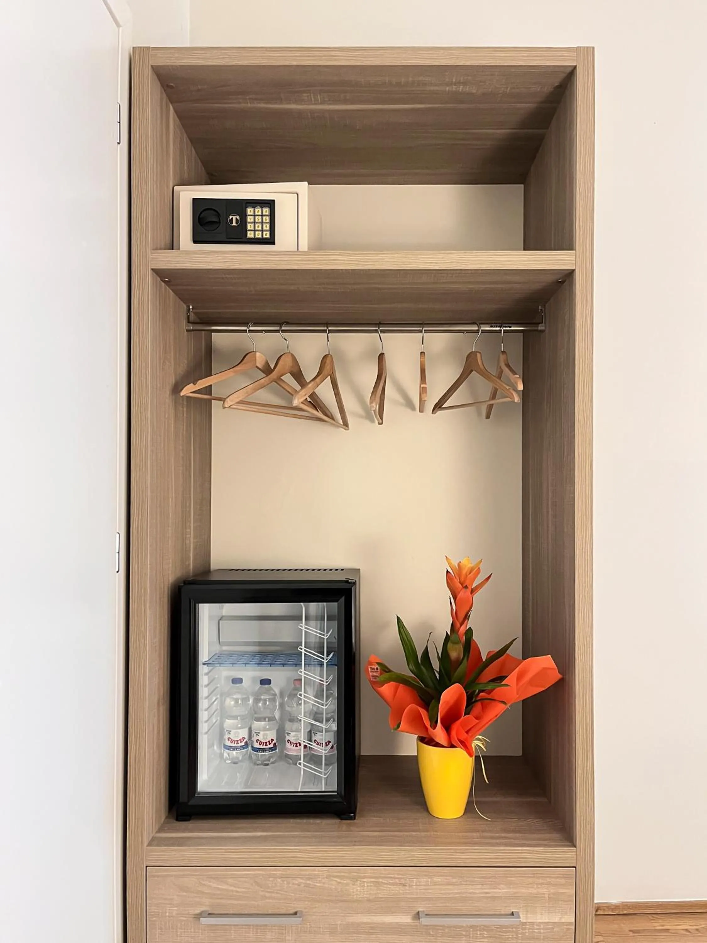 safe in Hotel la Scala