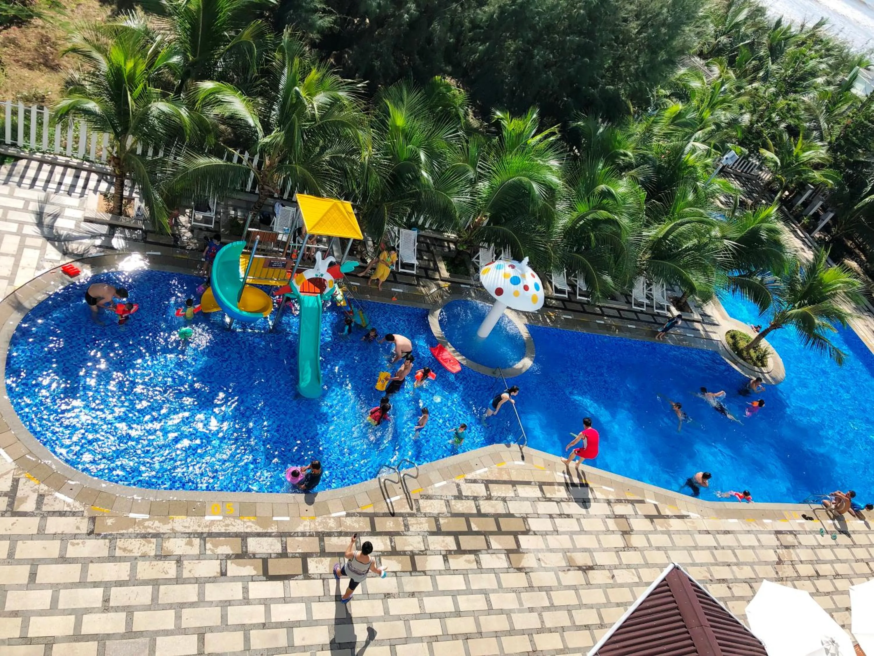 Oceanward Hotel & Resort