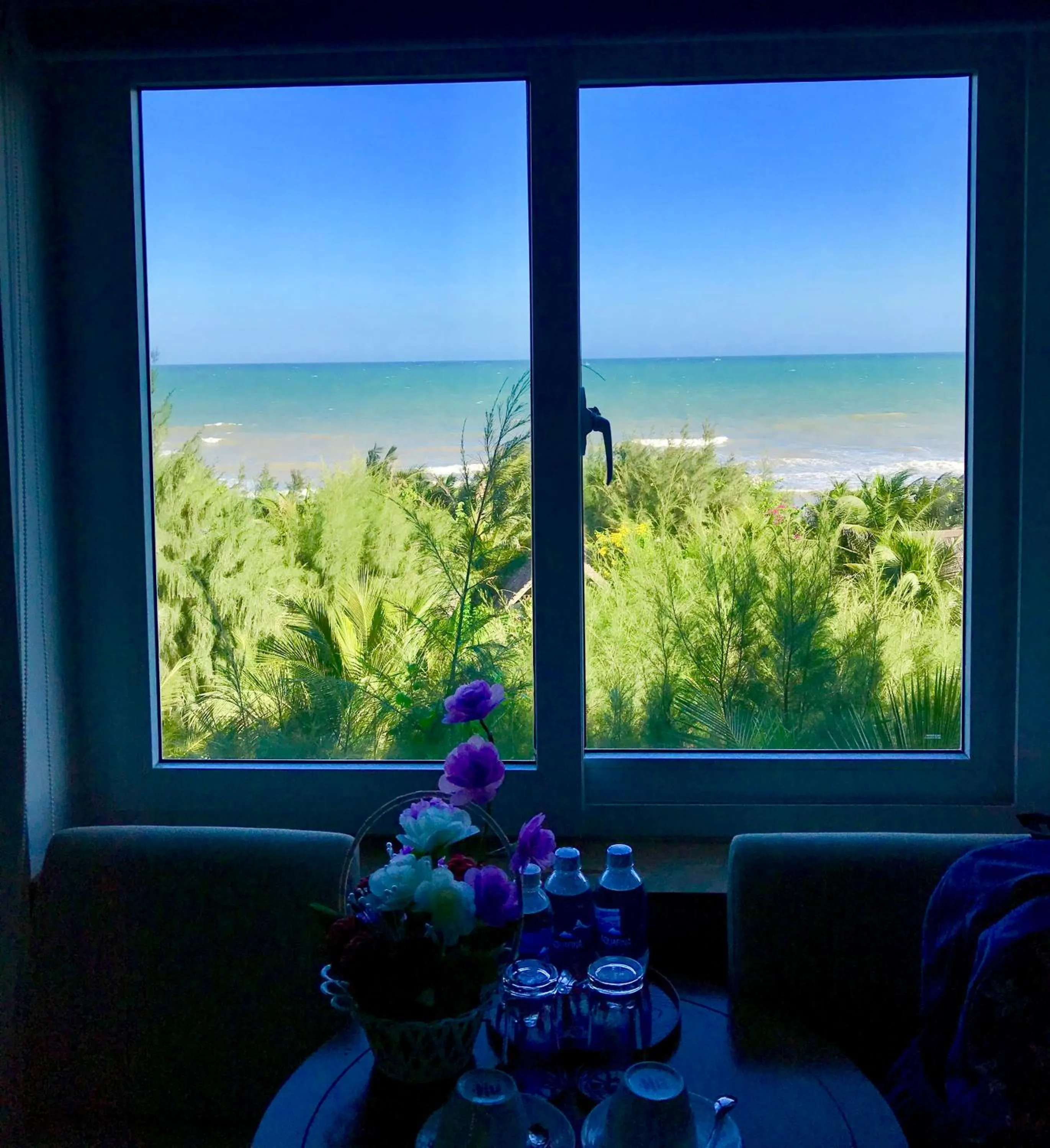 Oceanward Hotel & Resort