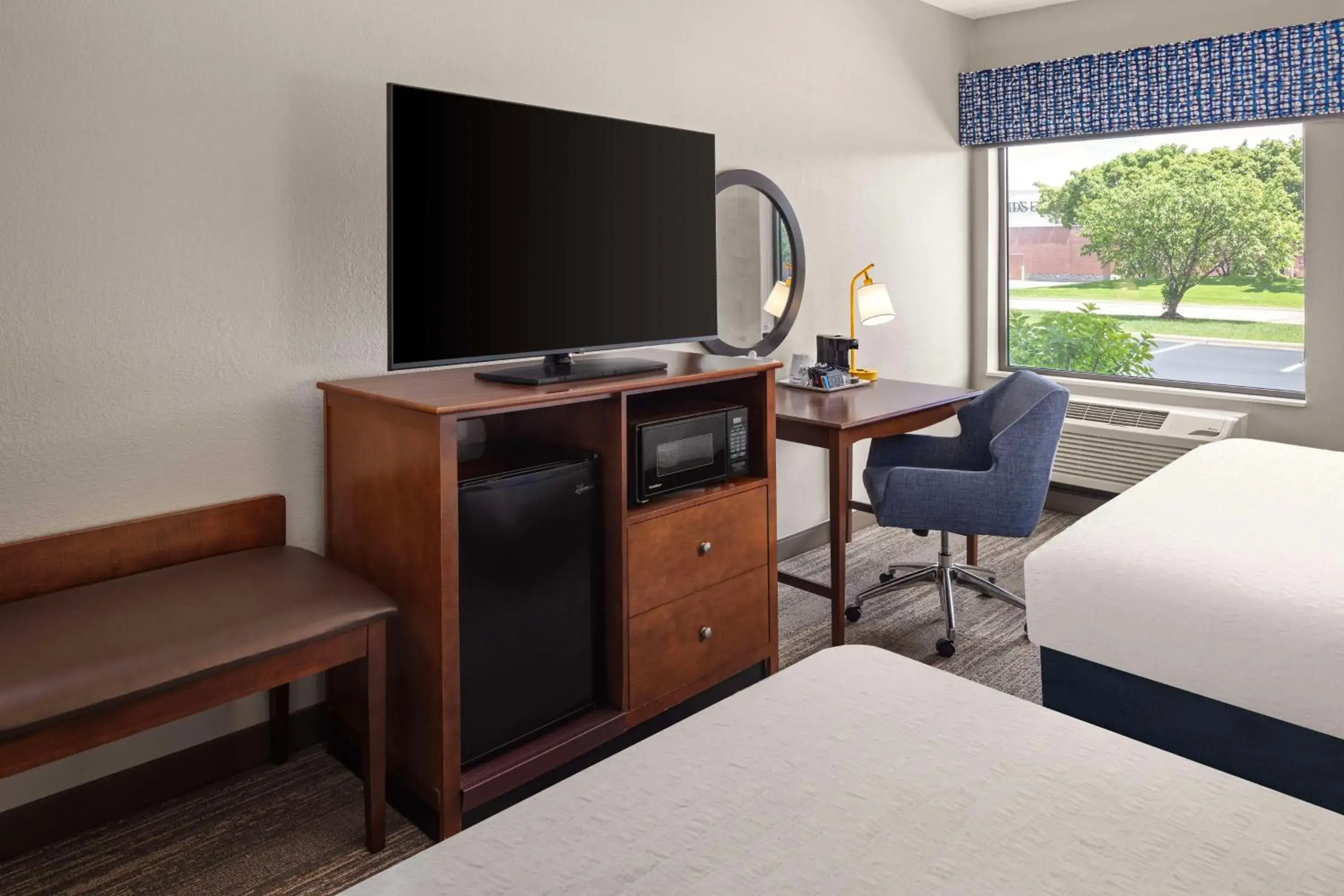 Room with Two Queen Beds - Non-Smoking in Hampton Inn Minneapolis Northwest Maple Grove Room with Two Queen Beds - Non-Smoking in Hampton Inn Minneapolis Northwest Maple Grove