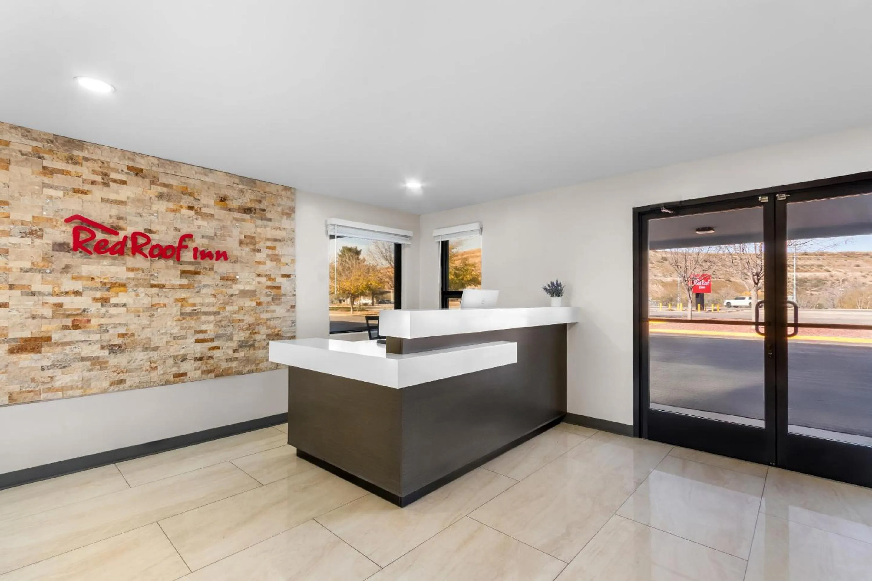 Lobby or reception in Red Roof Inn Miami, AZ