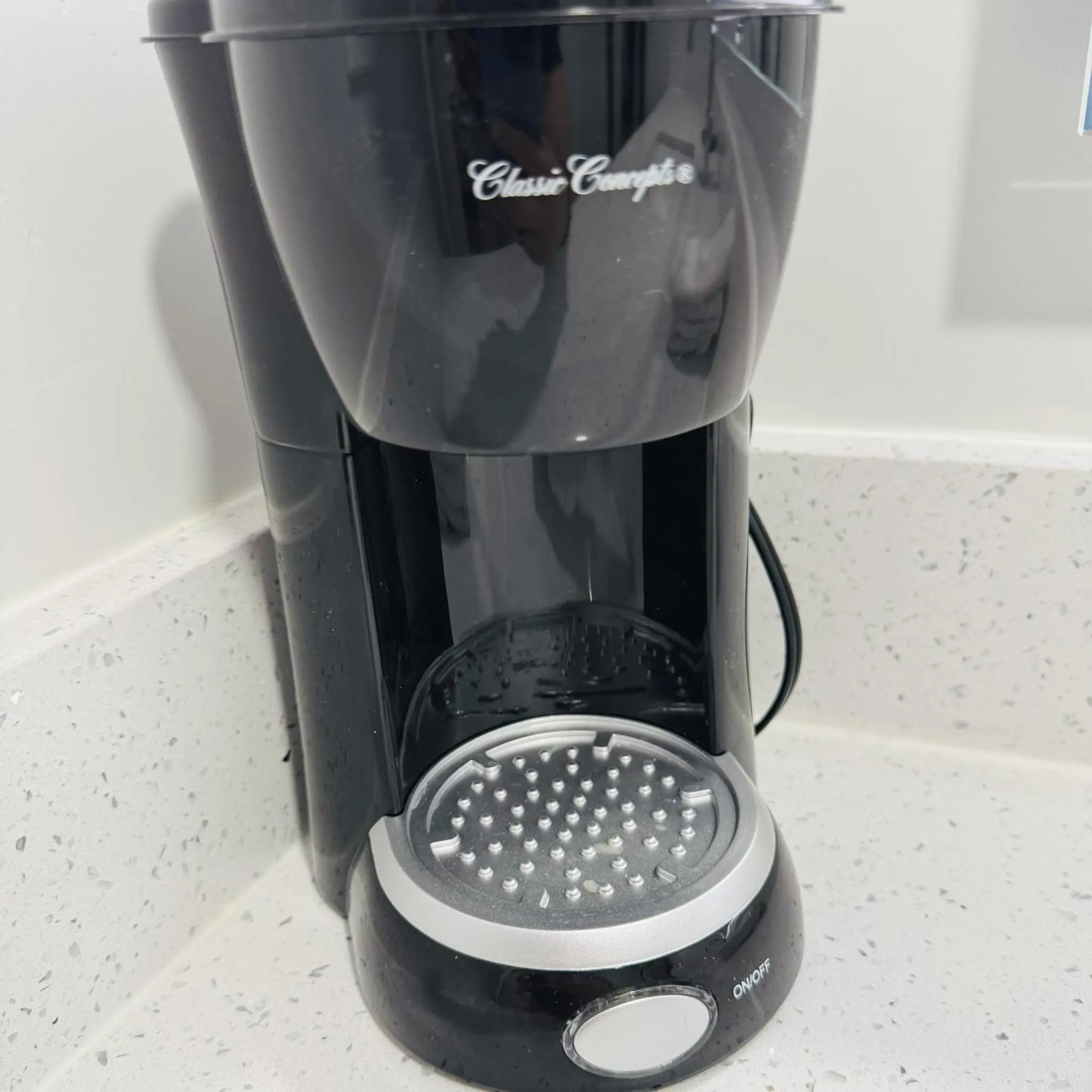 Photo of the whole room in Red Roof Inn Miami, AZ