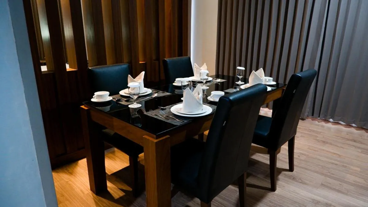 Hotel Ayola Sunrise Mojokerto