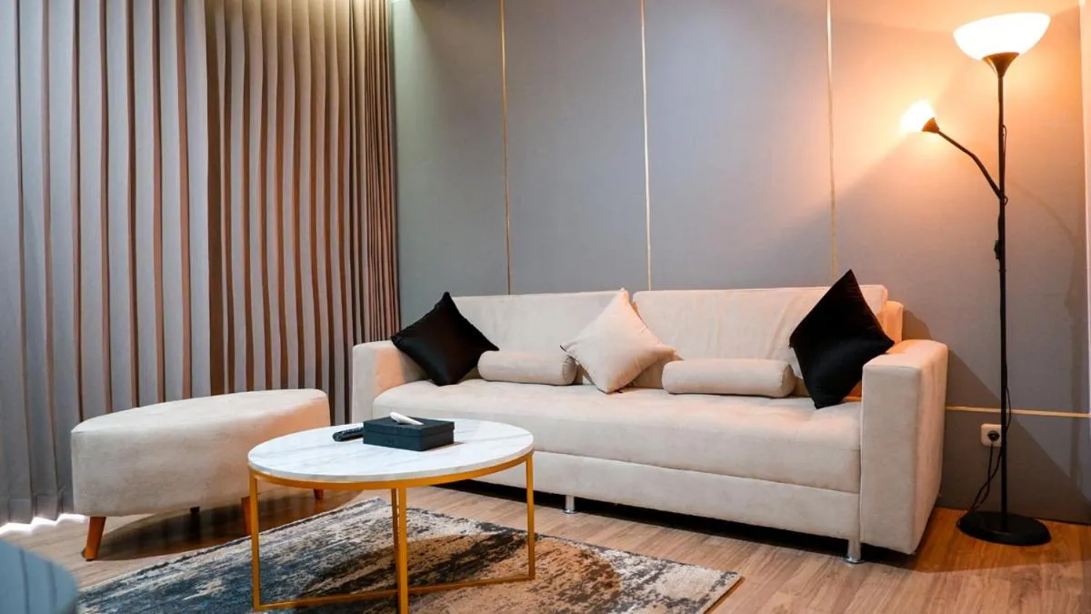 Hotel Ayola Sunrise Mojokerto