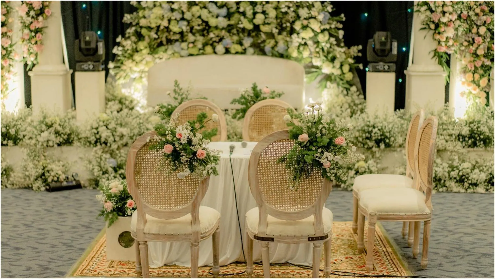 Hotel Ayola Sunrise Mojokerto