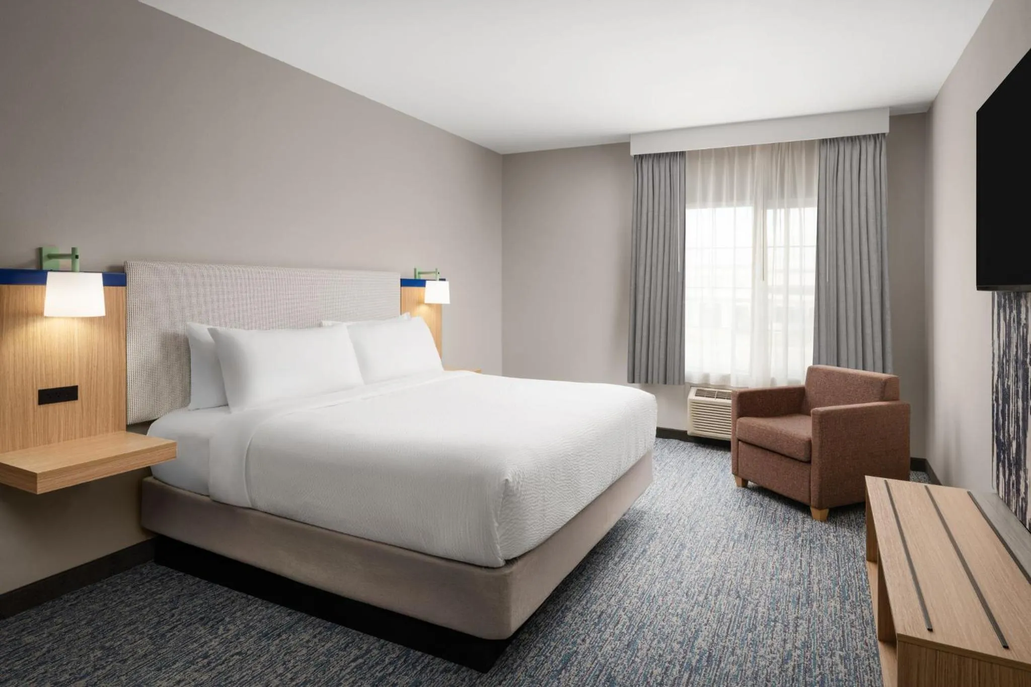 Photo of the whole room, Bed in Garner Hotel Liberty Lake by IHG