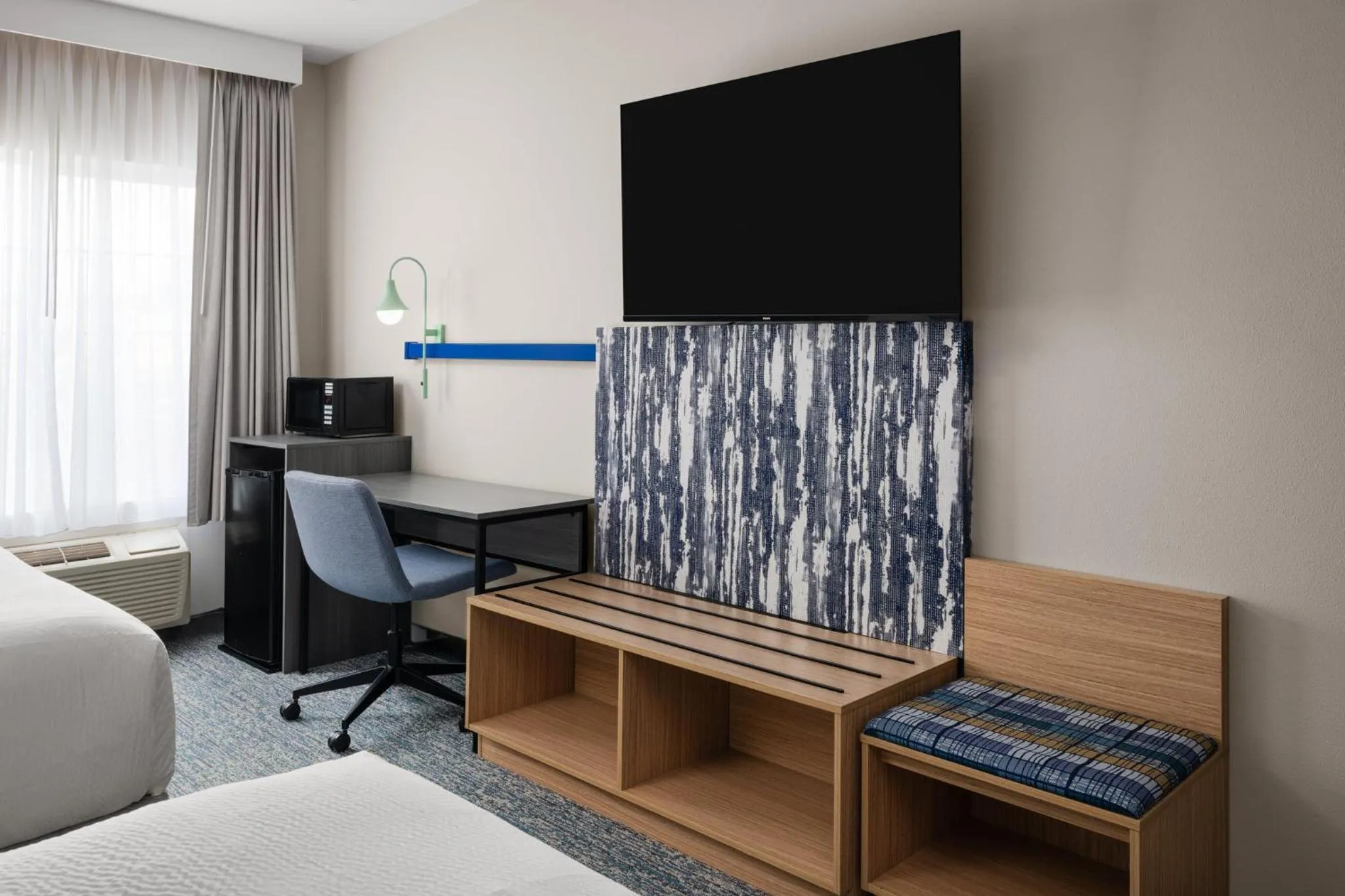 Photo of the whole room in Garner Hotel Liberty Lake by IHG