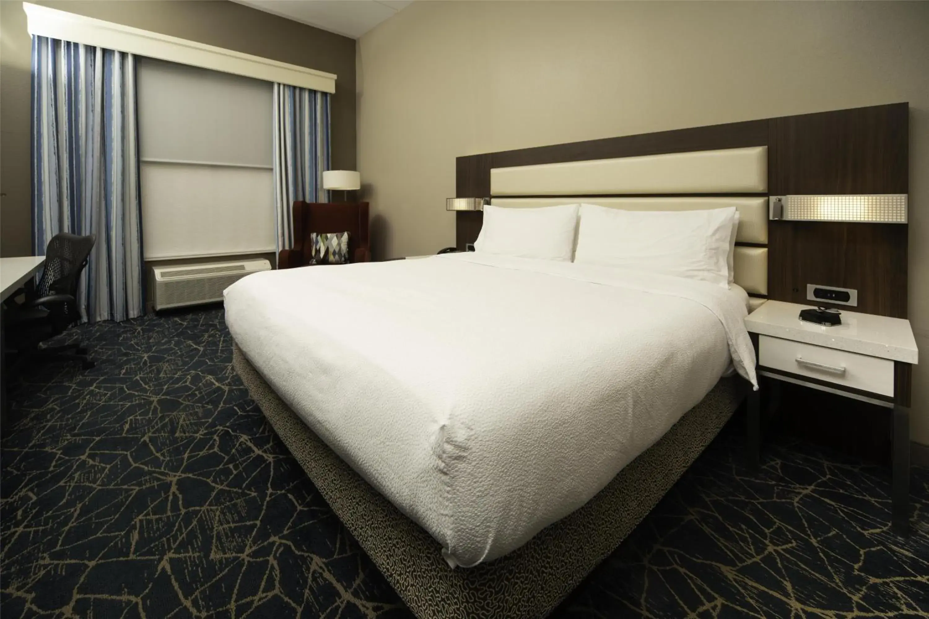 King Room in Hilton Garden Inn Fayetteville/Fort Bragg King Room in Hilton Garden Inn Fayetteville/Fort Bragg