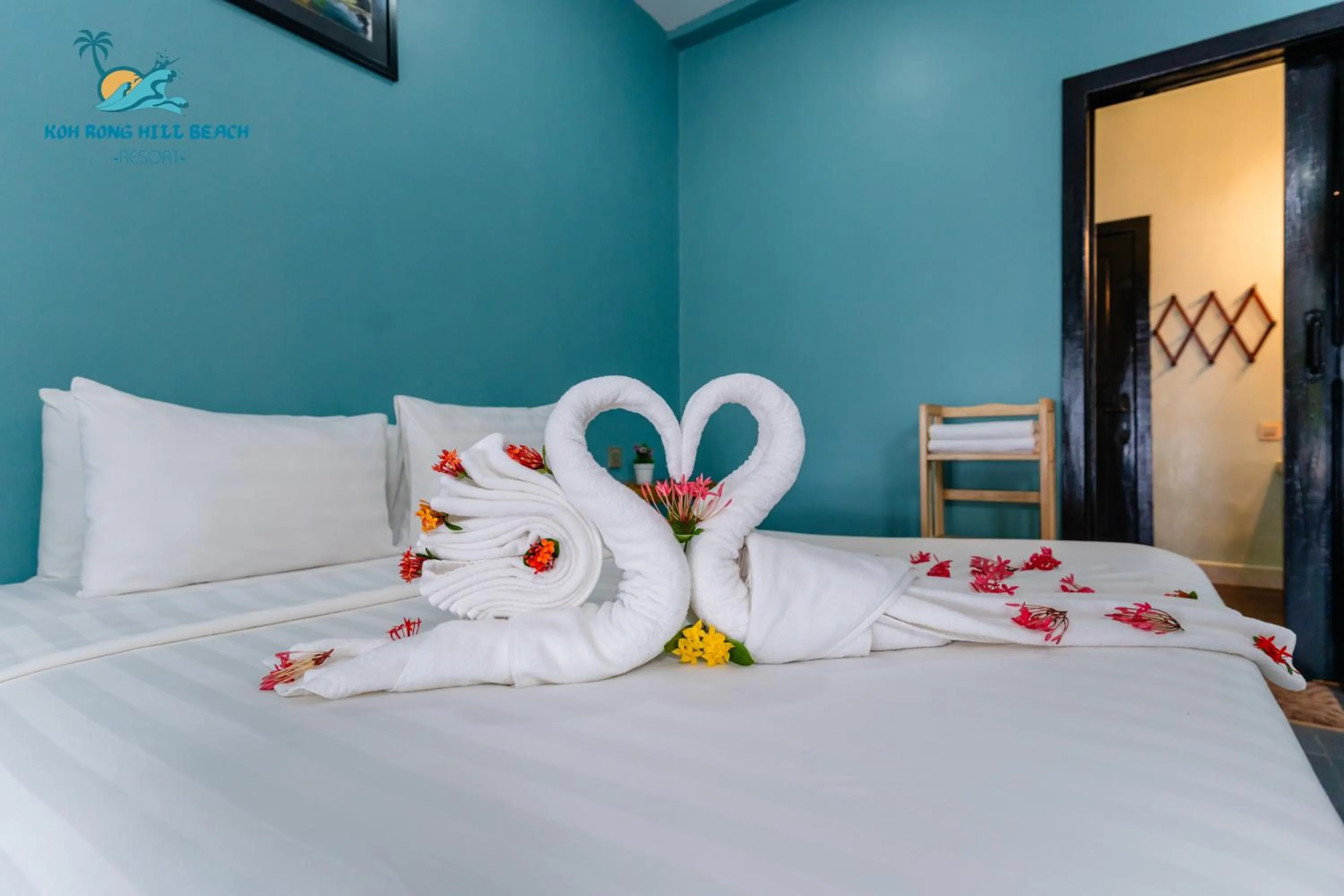 Photo of the whole room, Bed in Koh Rong Hill Beach Resort