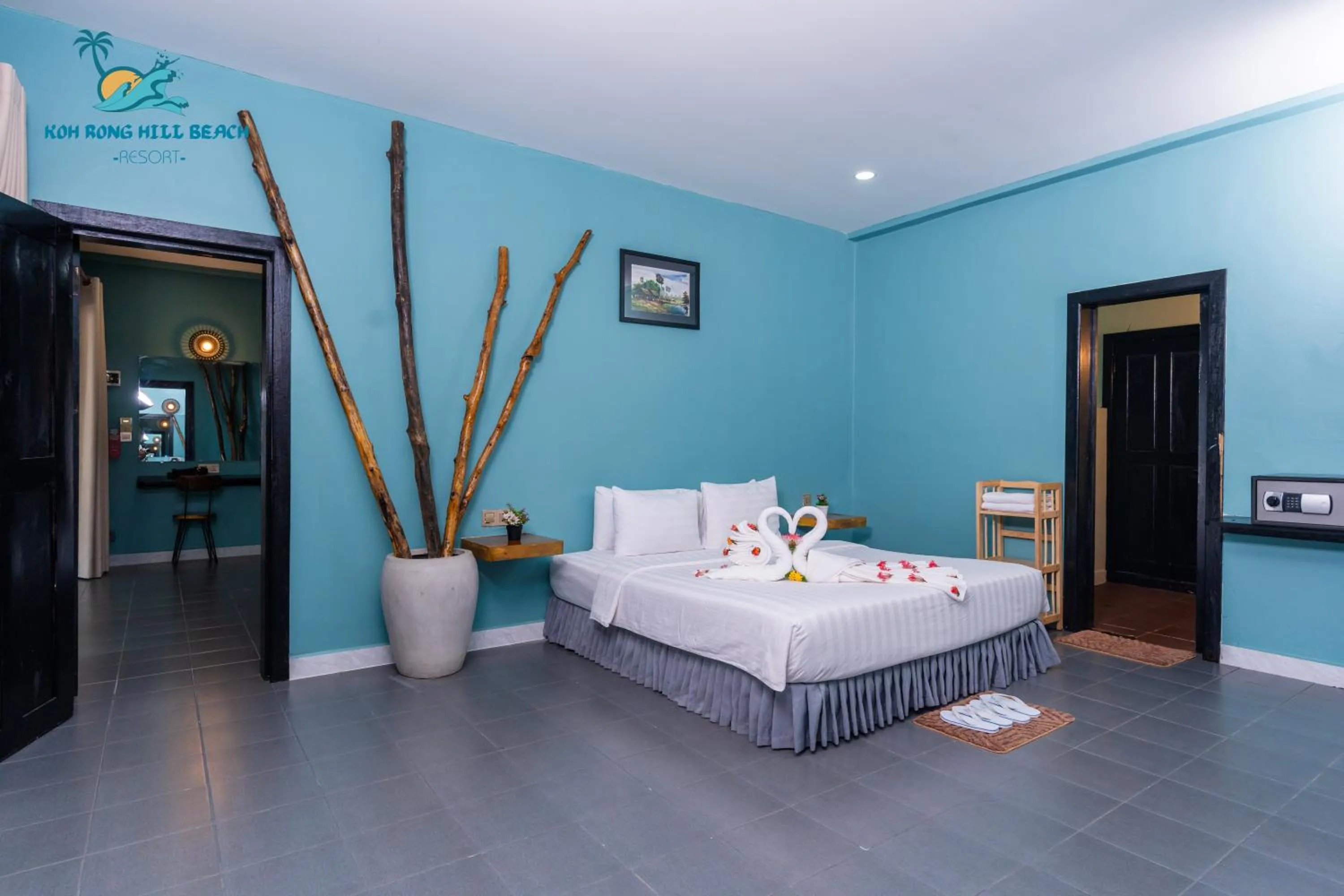 Photo of the whole room, Bed in Koh Rong Hill Beach Resort