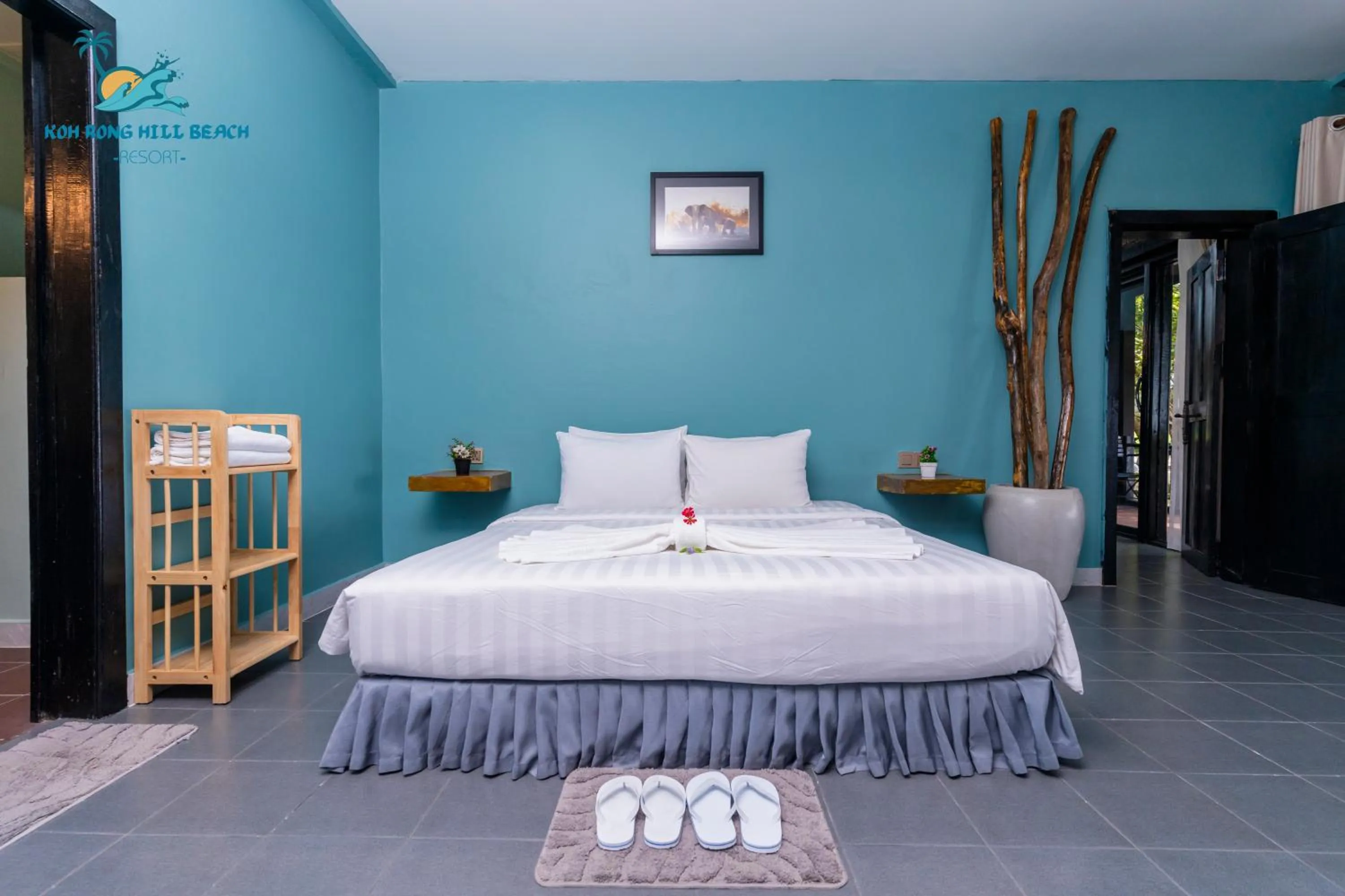 Photo of the whole room, Bed in Koh Rong Hill Beach Resort