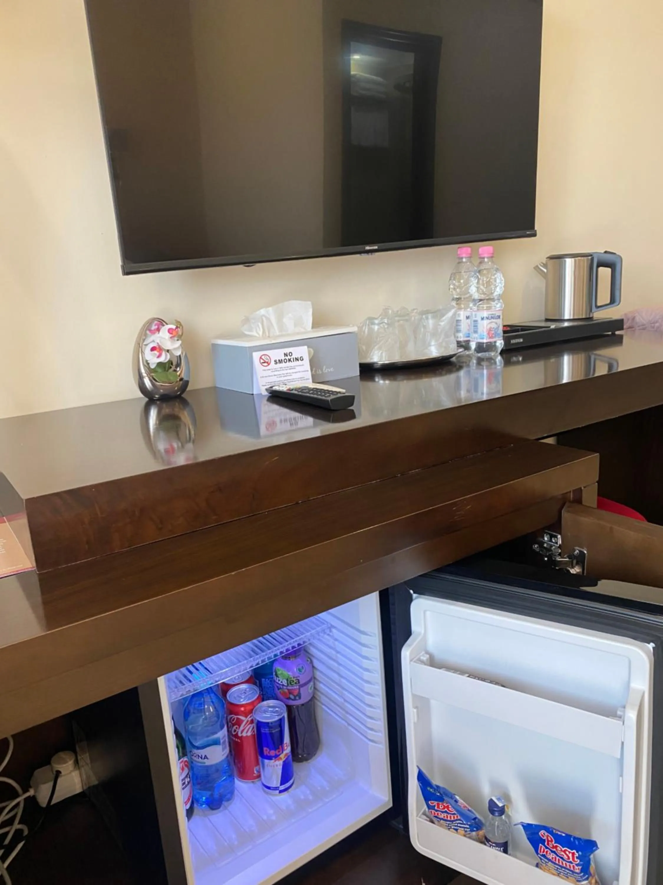 Coffee/tea facilities in Hotel Terra Iasi