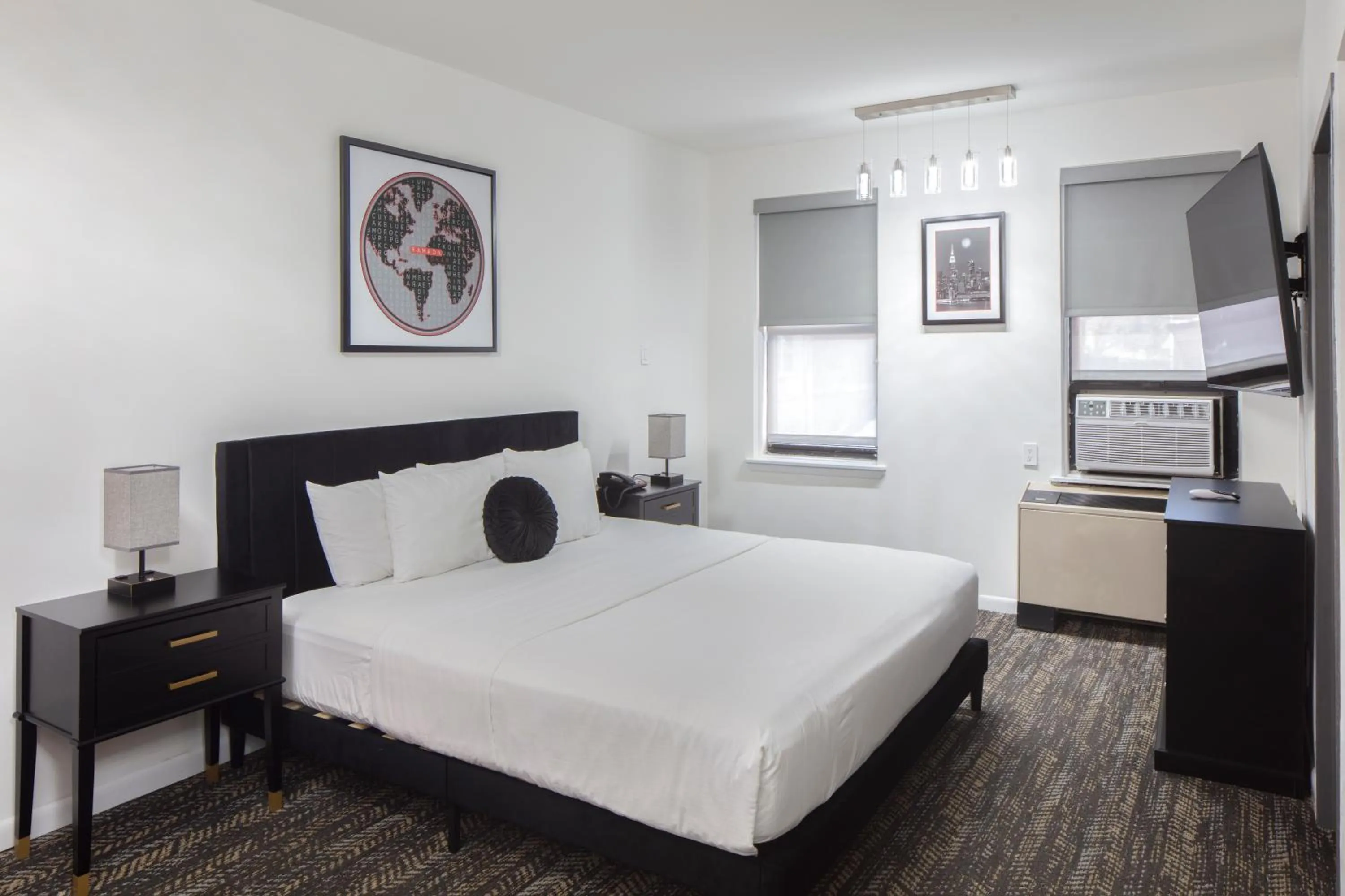 Bedroom, Bed in Ramada by Wyndham Jersey City