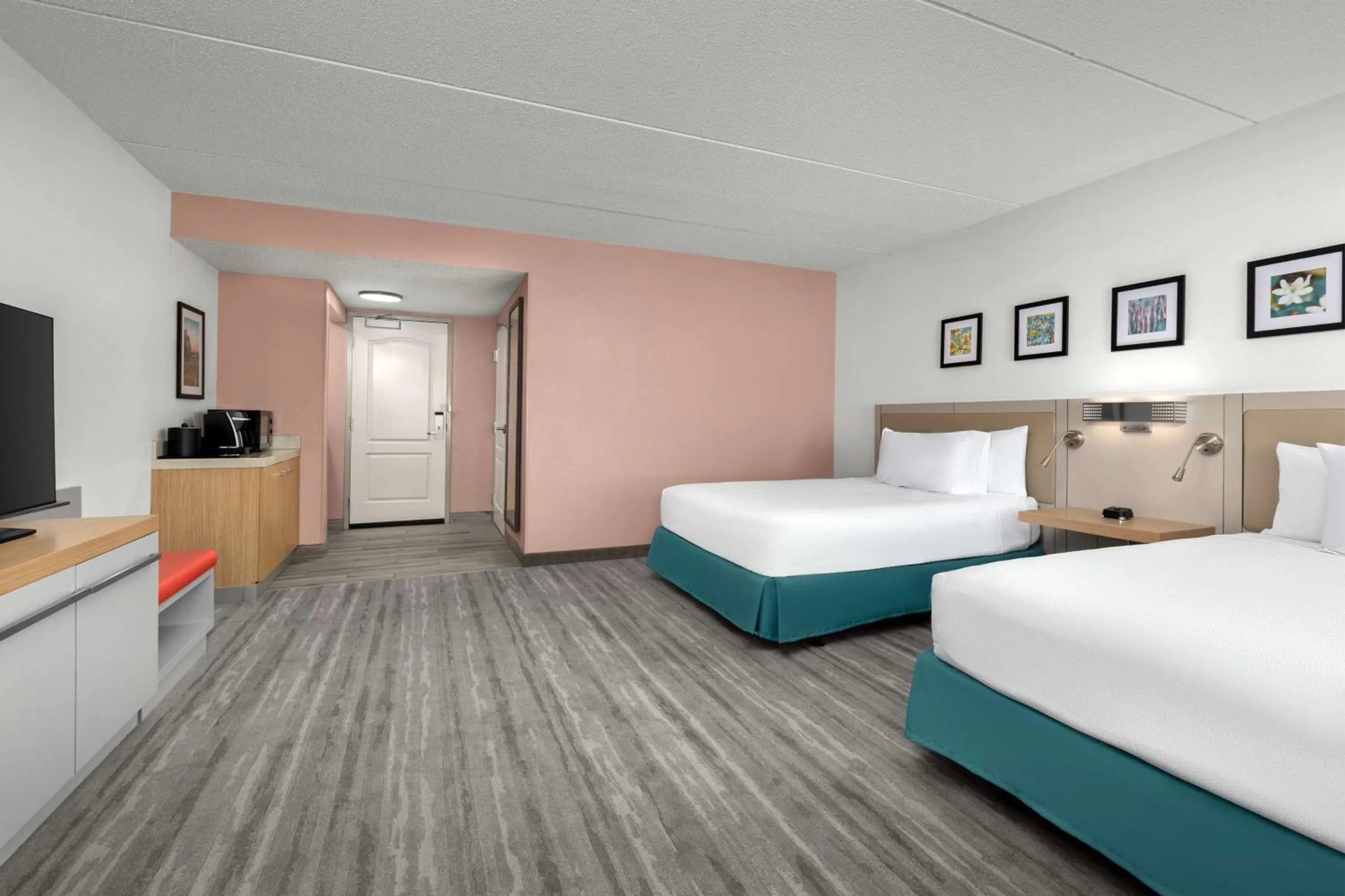 Bed in Hilton Garden Inn Greensboro