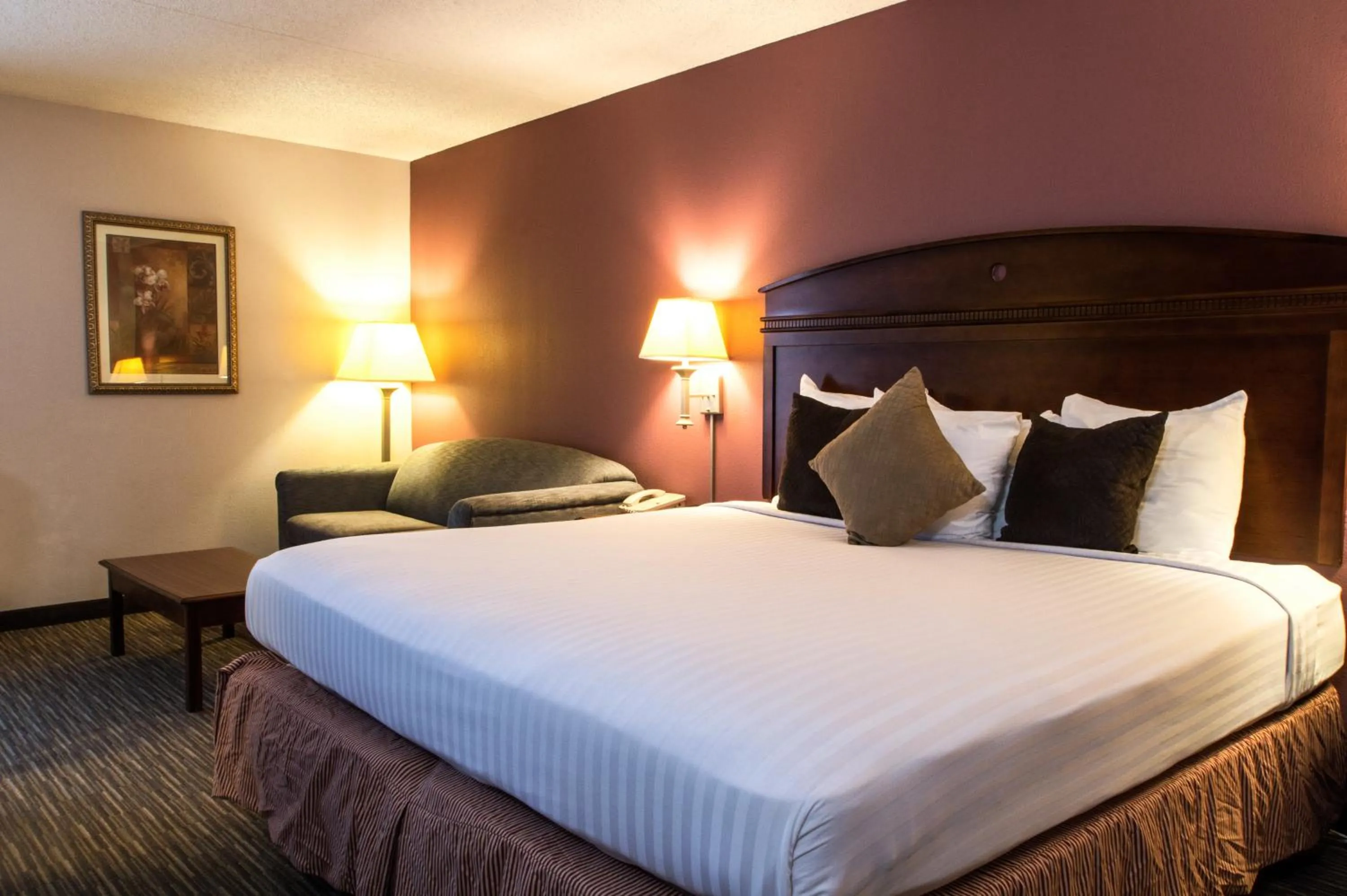 Bedroom, Bed in Greenstay Hotel & Suites Central