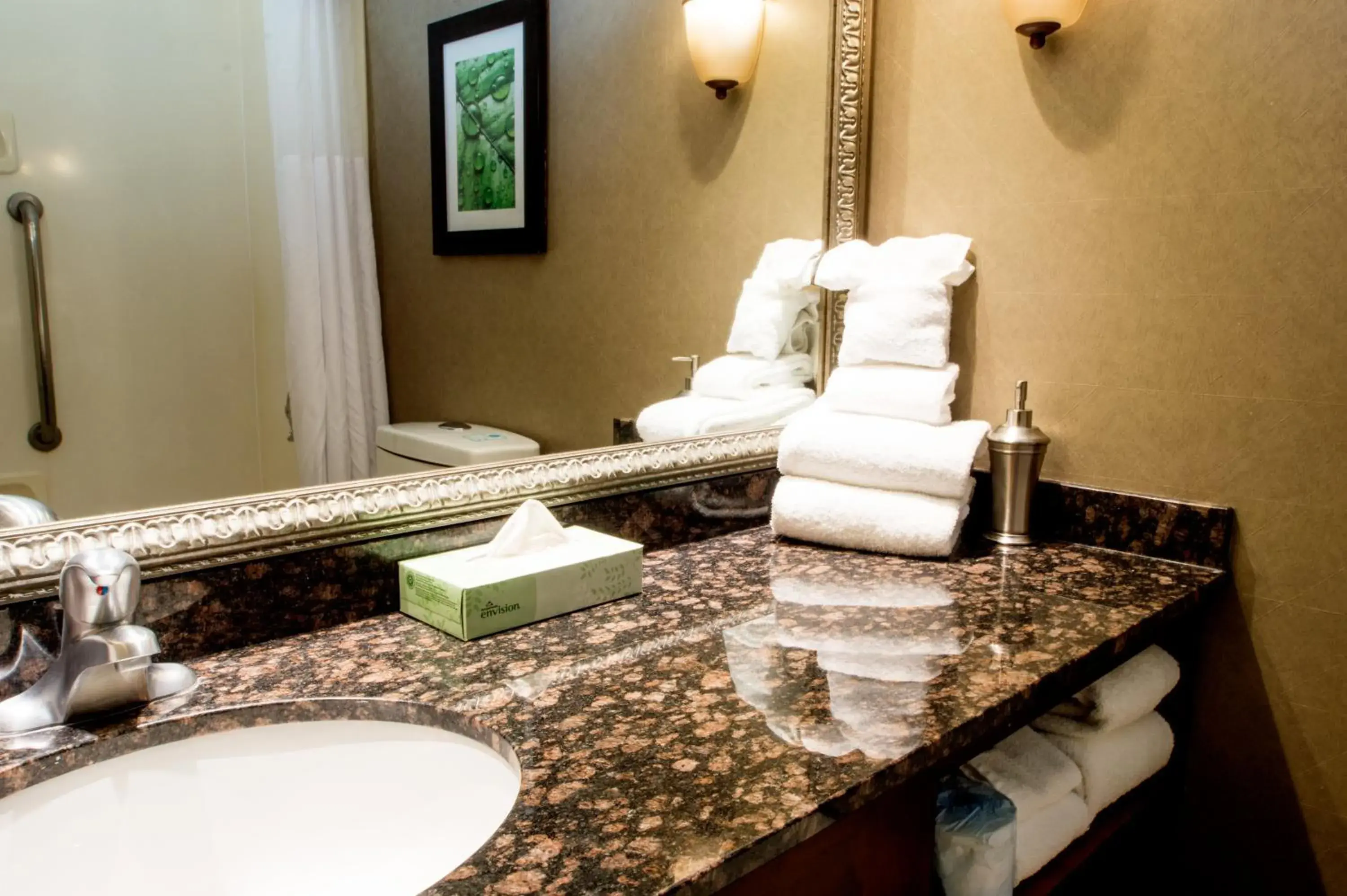 King Room in Greenstay Hotel & Suites Central King Room in Greenstay Hotel & Suites Central