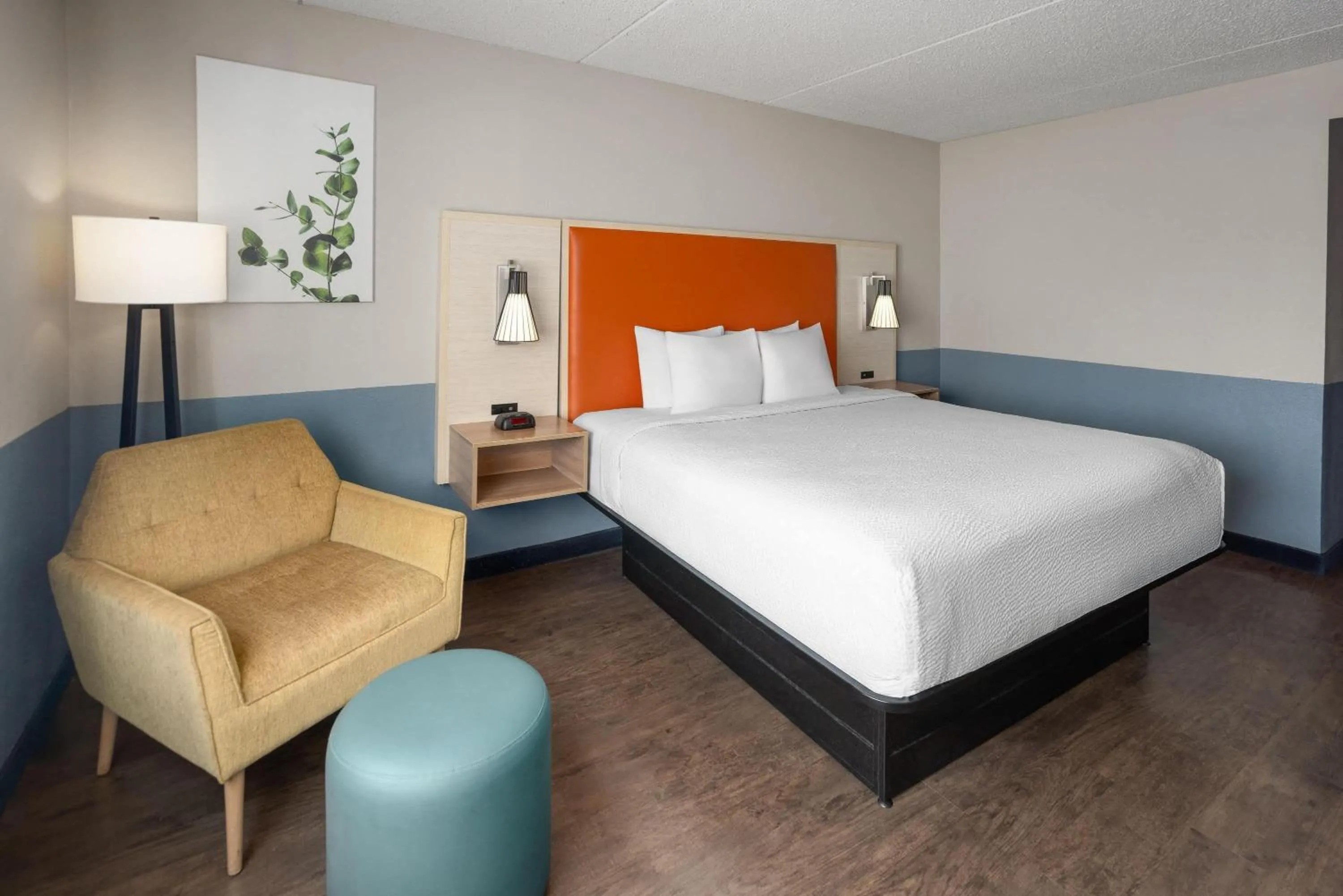 Photo of the whole room, Bed in Baymont by Wyndham Westampton