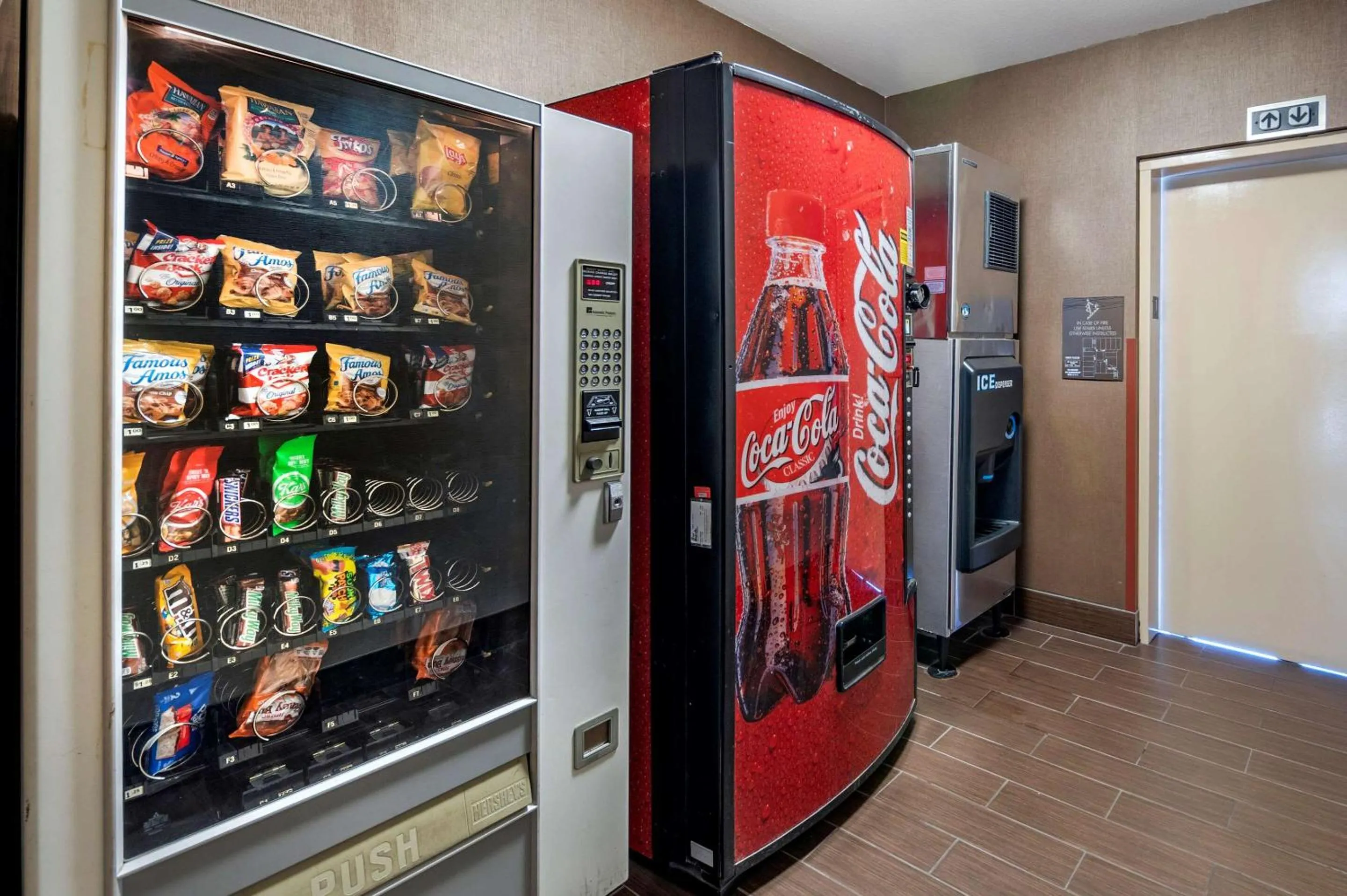 Other in THE ATRIUM HOTEL SFO AIRPORT - FREE Shuttle & Breakfast