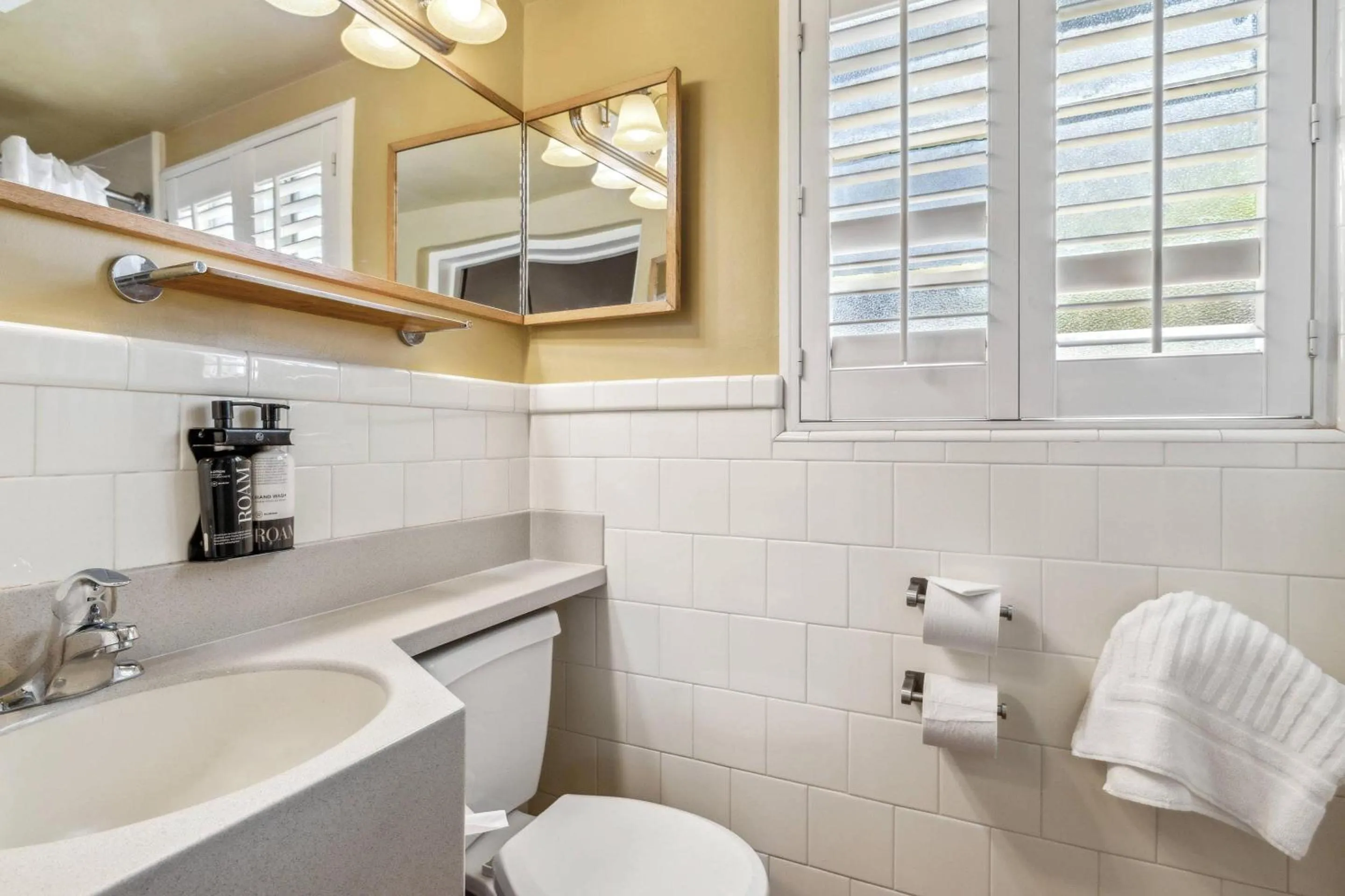 Bedroom in Inn Marin and Suites, an Ascend Collection Hotel