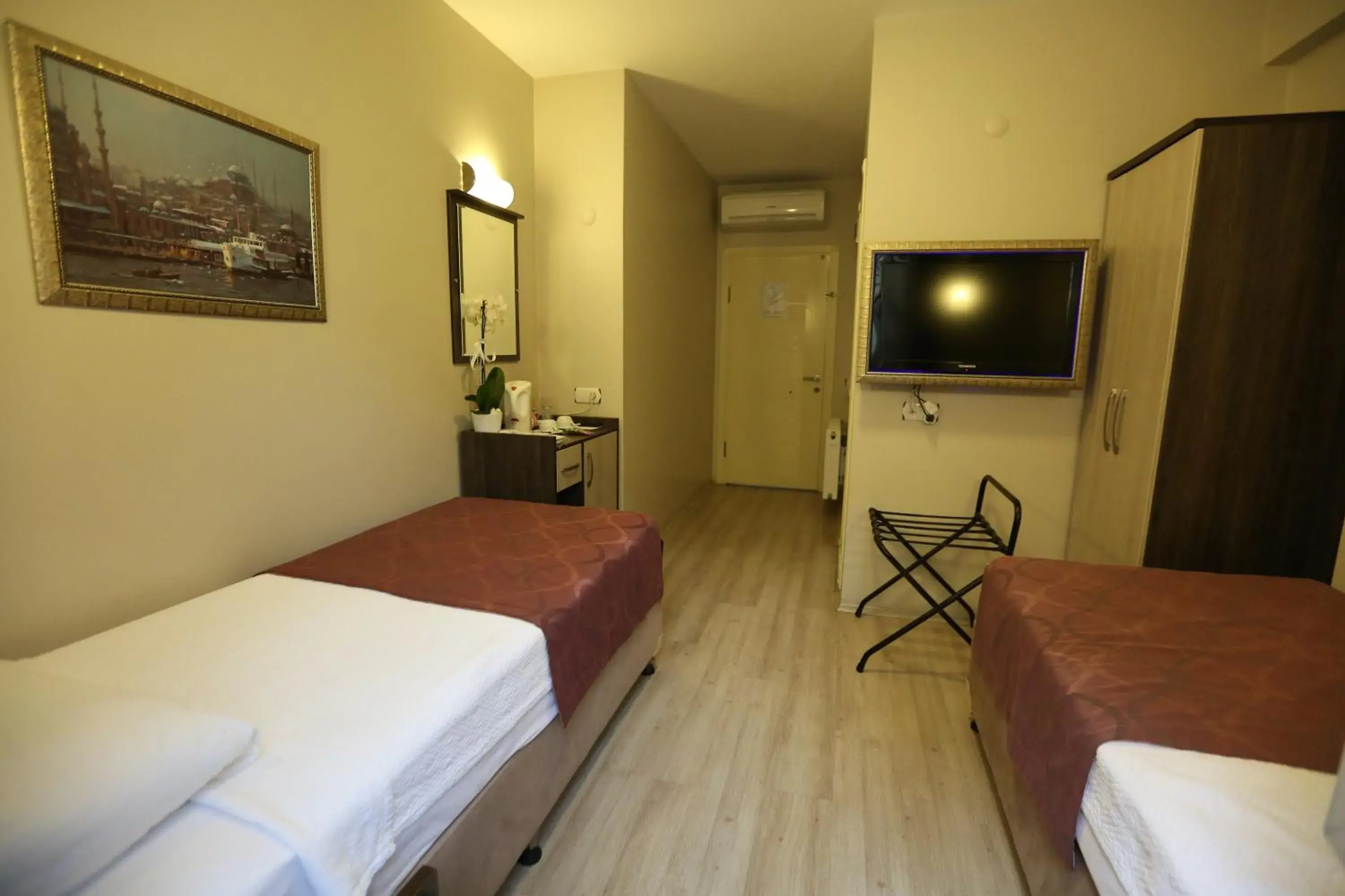 Double or Twin Room in Canakkale Bogaz Hotel Double or Twin Room in Canakkale Bogaz Hotel