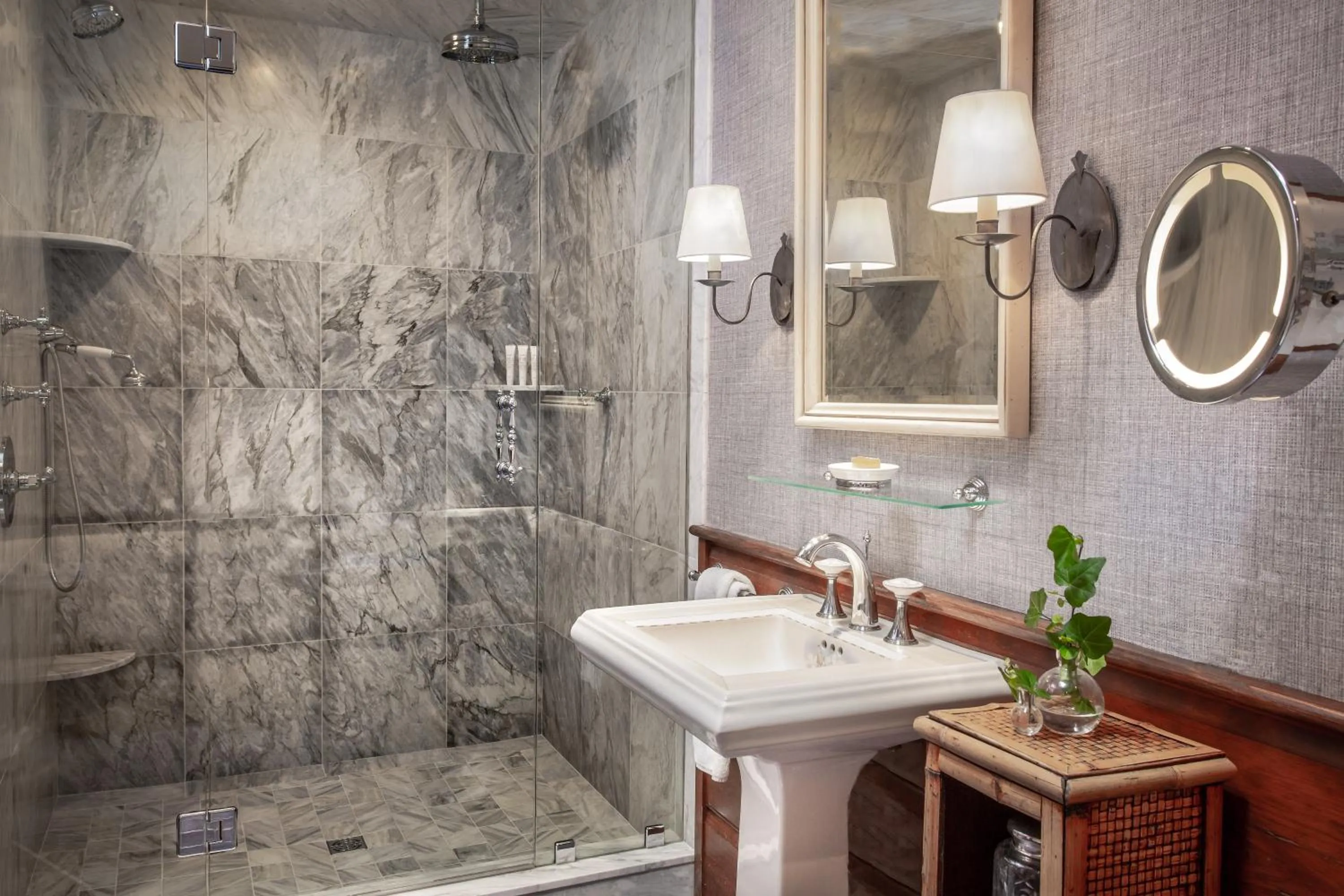 Shower in The Chanler at Cliff Walk