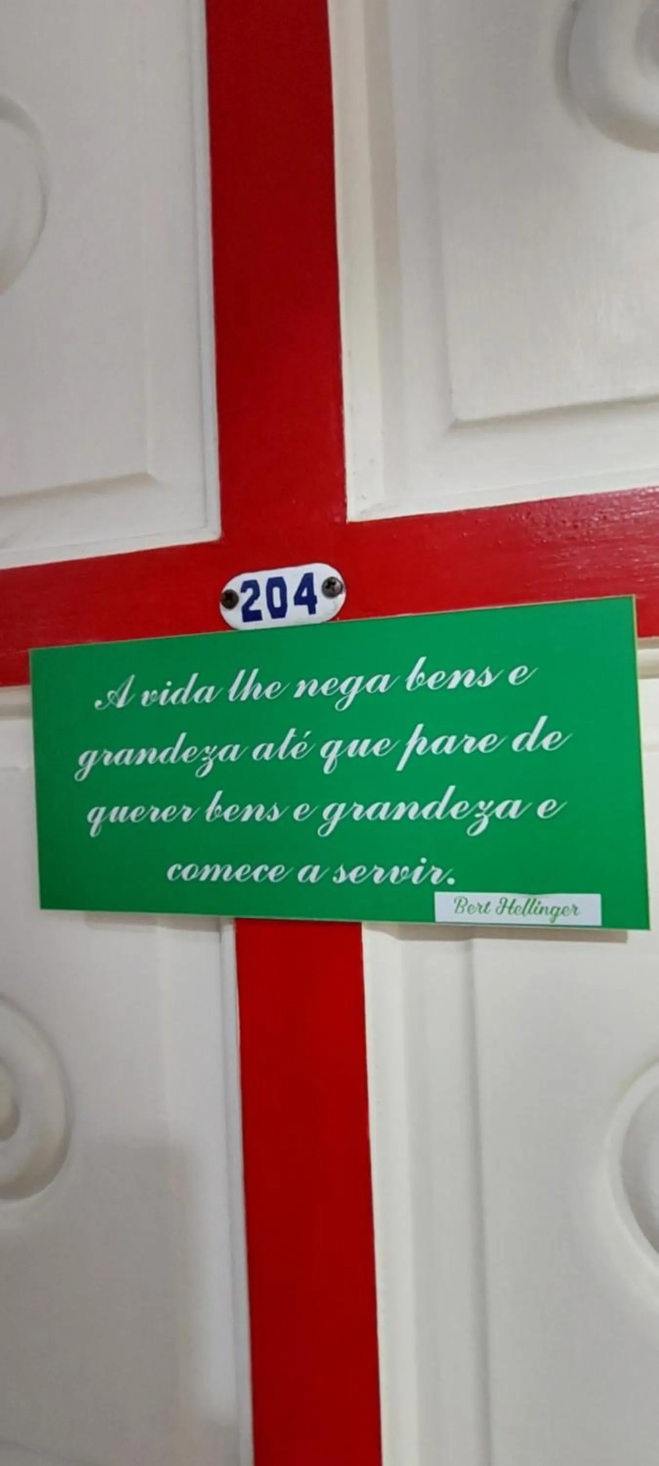 Text overlay in Hotel Casa Bonita