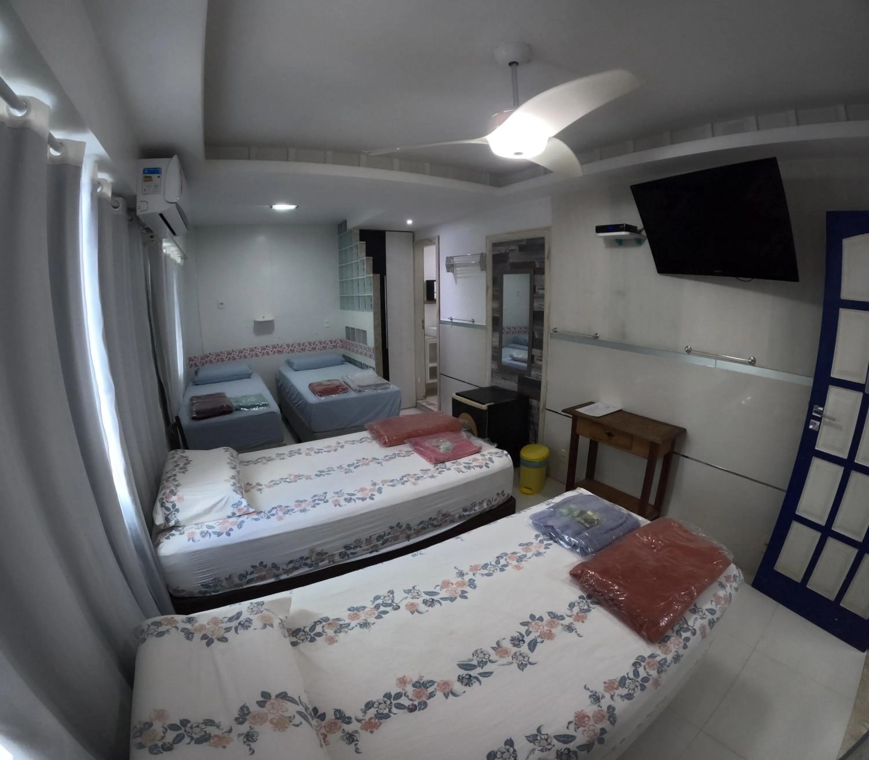 Bed in Hotel Casa Bonita